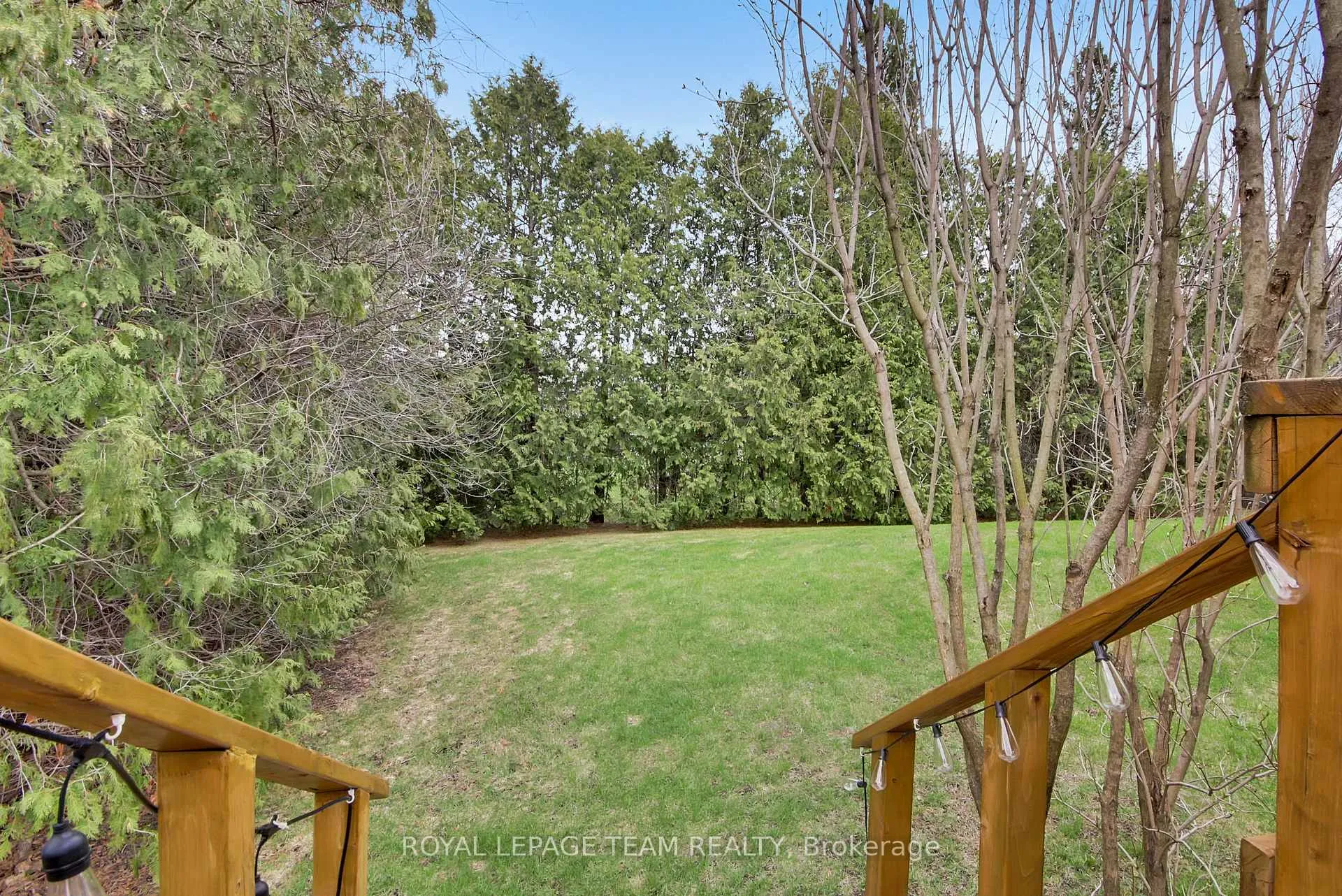 Photo 48 of Unit D, 30 Black Forest Lane, Ottawa, Arbeatha Park — HOMEH