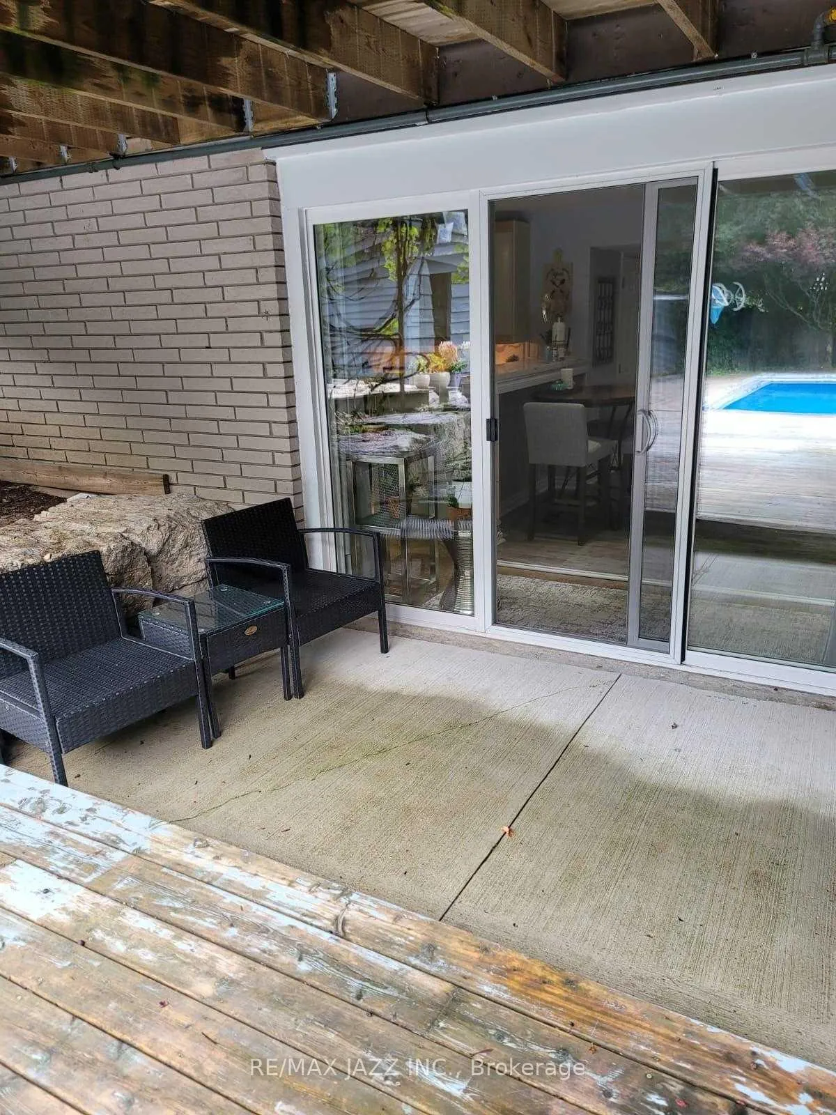Photo 10 of Unit # 2, 900 Juniper Street, Oshawa, Centennial — HOMEH