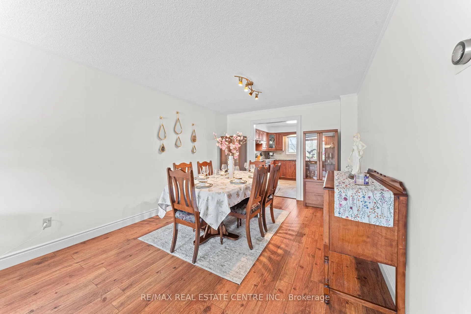 Photo 11 of 44 Mikado Crescent, Brampton, Central Park — HOMEH