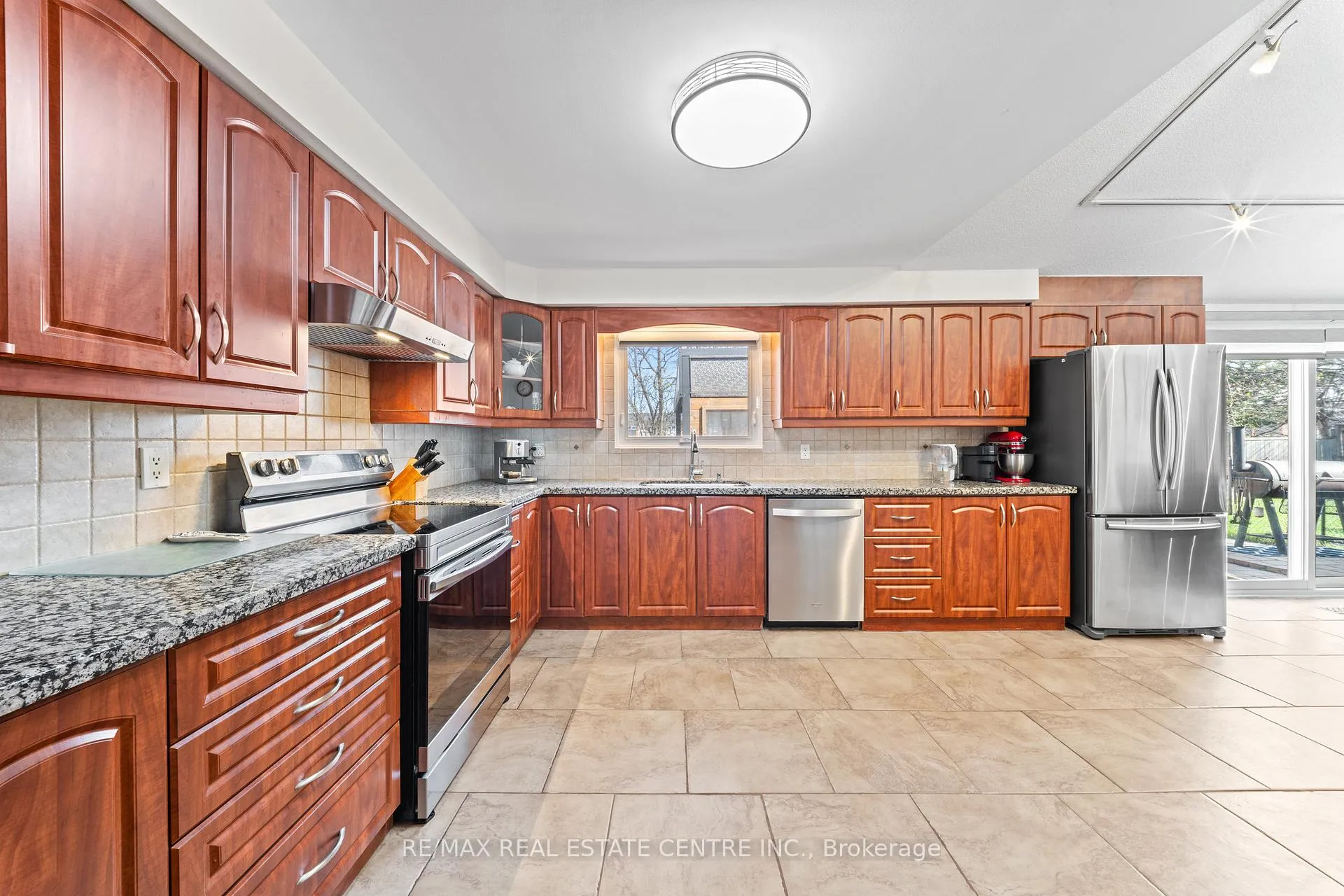 Photo 18 of 44 Mikado Crescent, Brampton, Central Park — HOMEH
