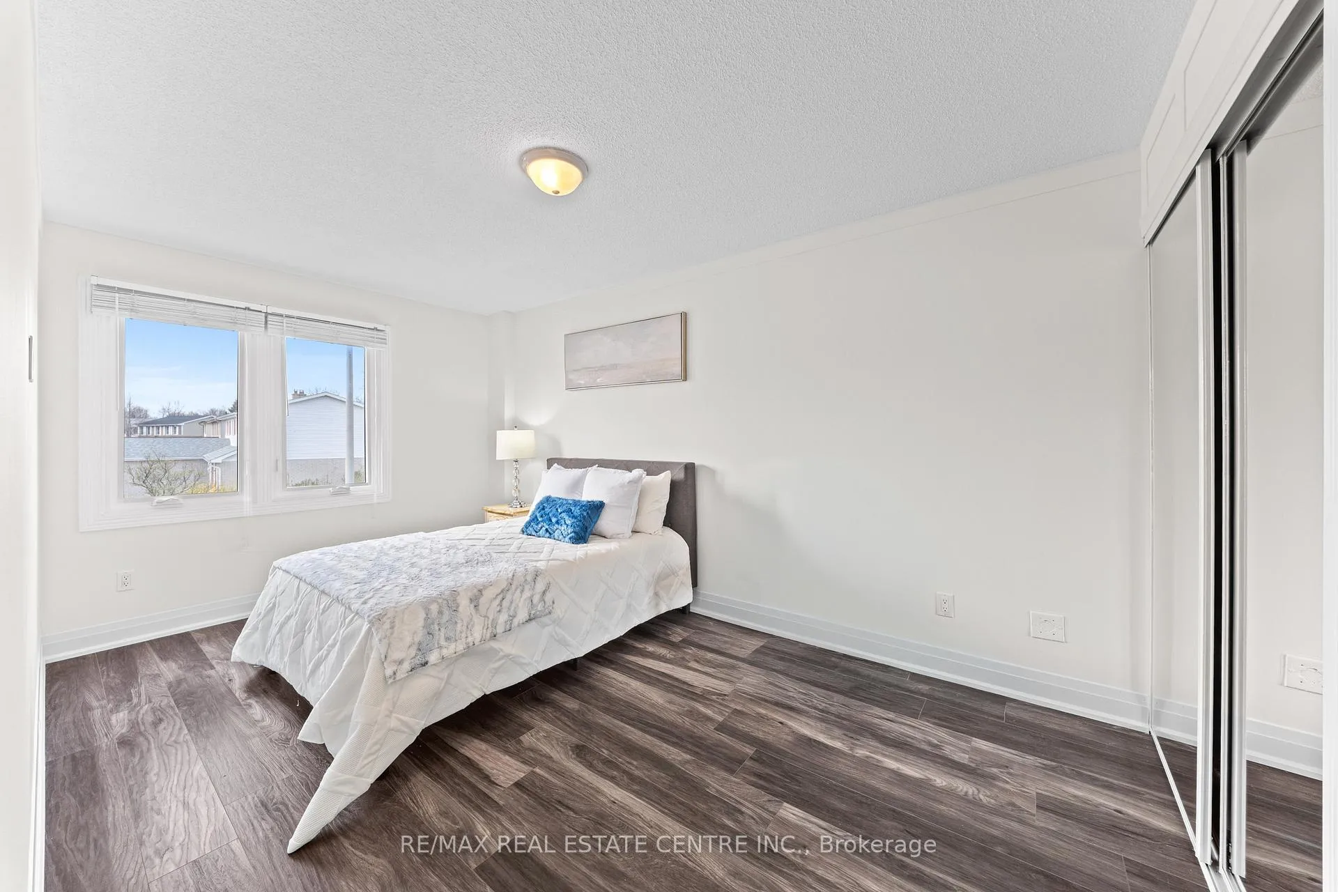 Photo 35 of 44 Mikado Crescent, Brampton, Central Park — HOMEH