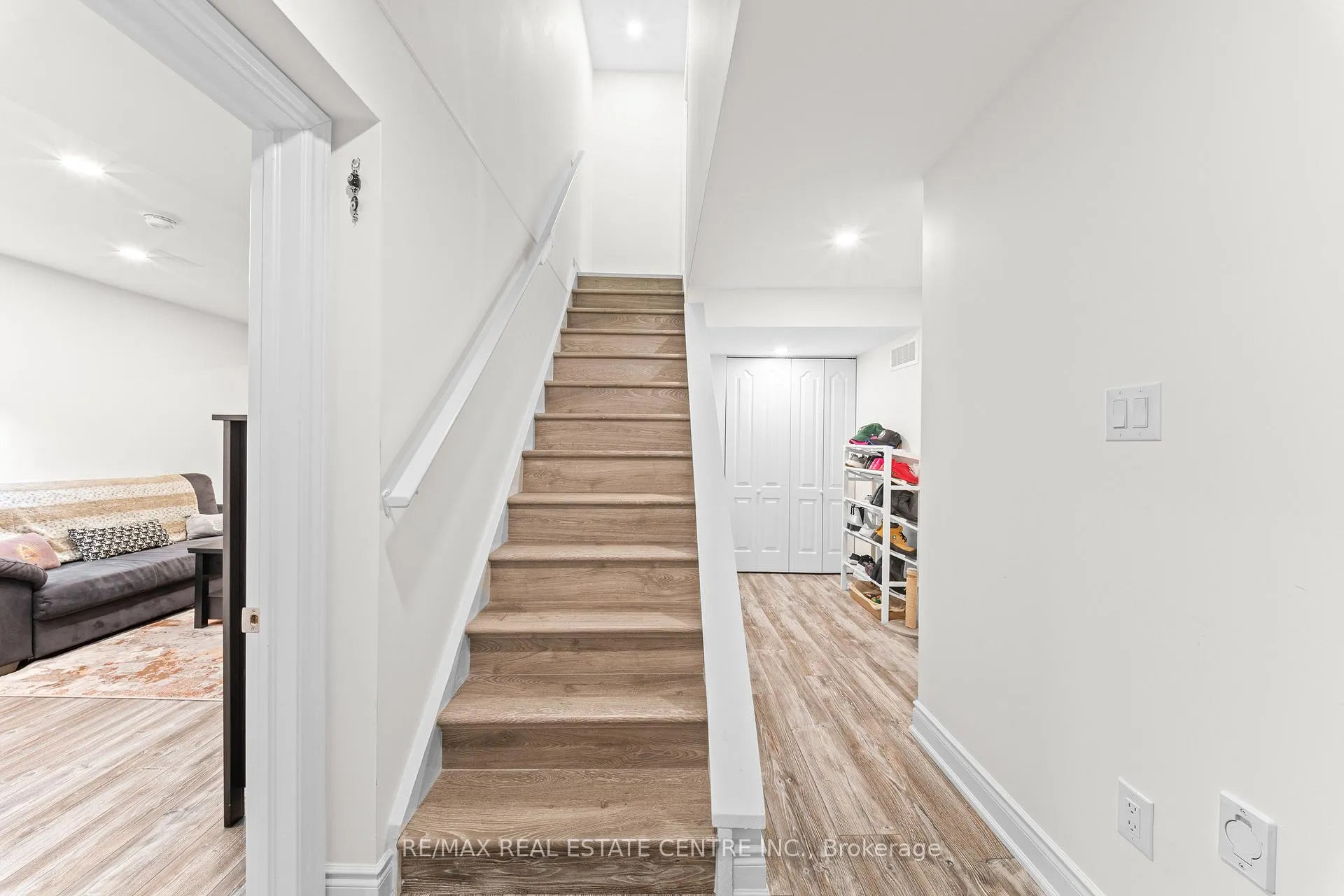 Photo 40 of 44 Mikado Crescent, Brampton, Central Park — HOMEH