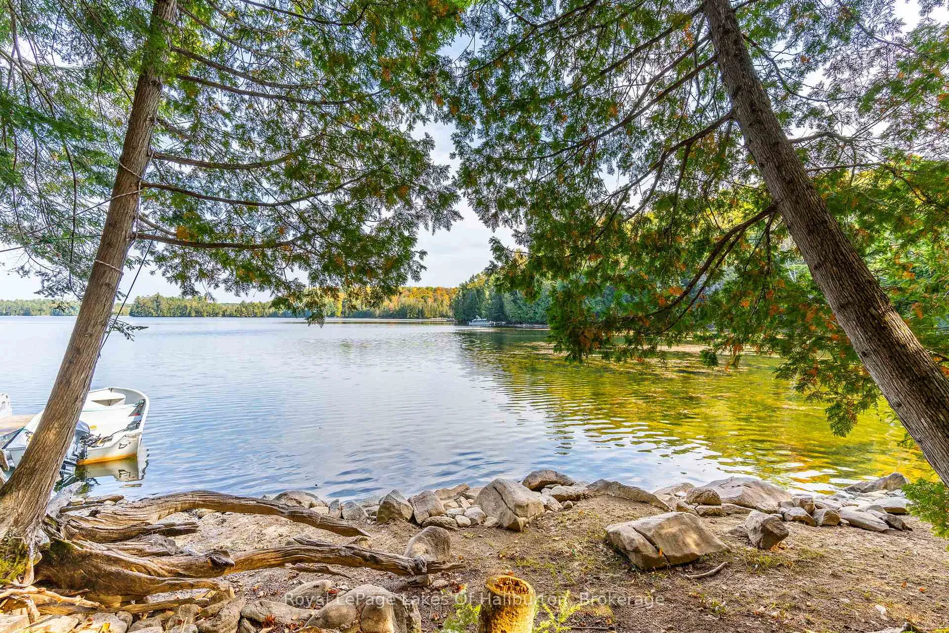 Photo 9 of 127 Russell Drive, Trent Lakes — HOMEH