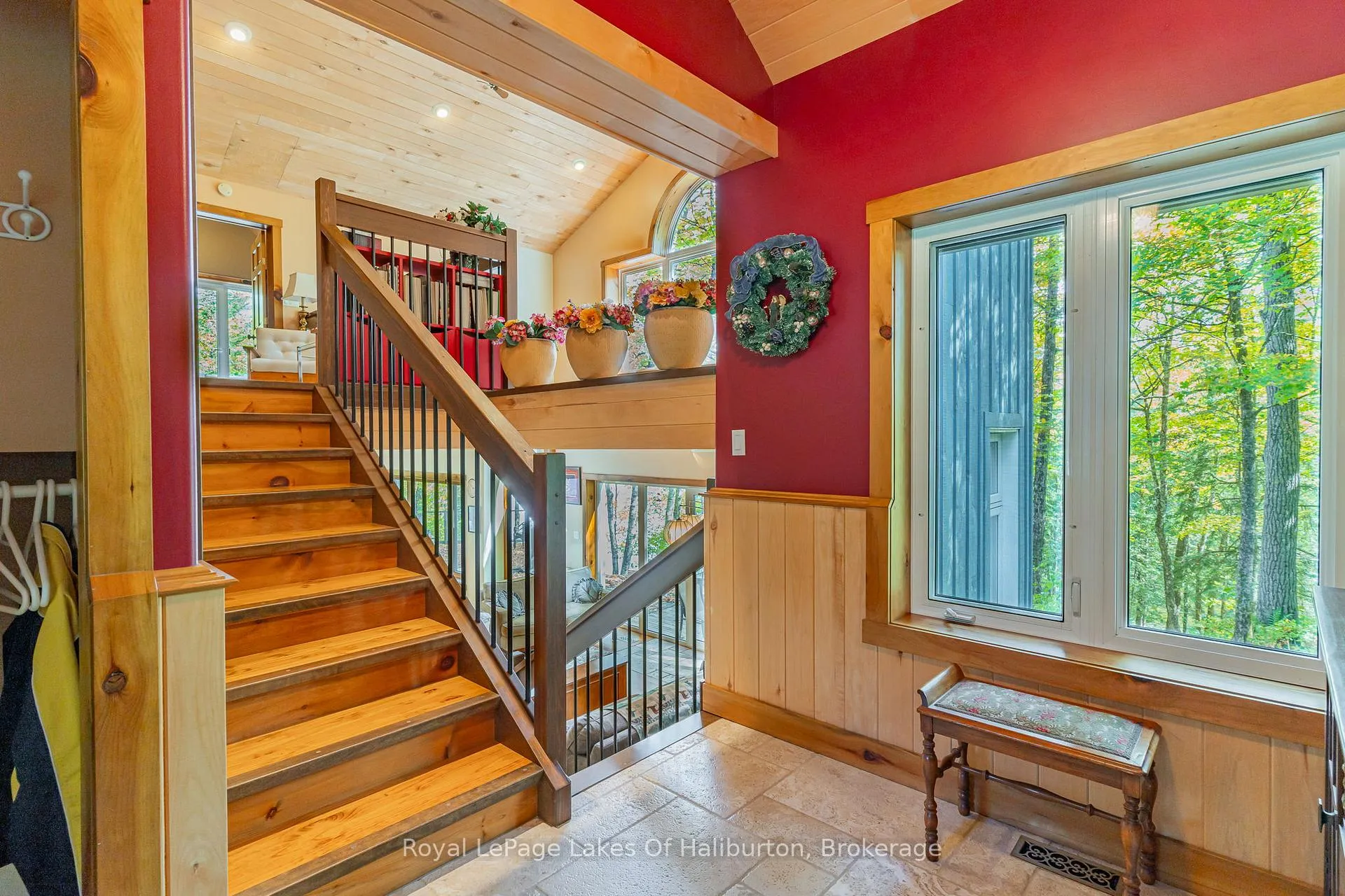 Photo 13 of 127 Russell Drive, Trent Lakes — HOMEH