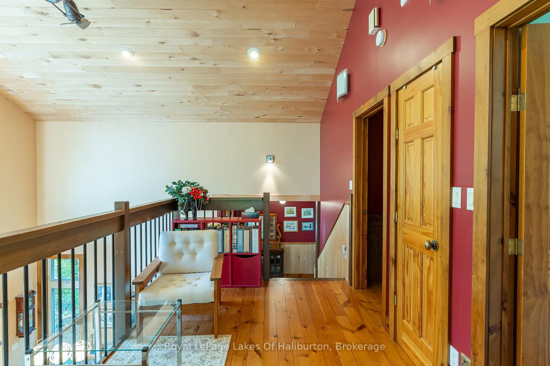 Photo 27 of 127 Russell Drive, Trent Lakes — HOMEH