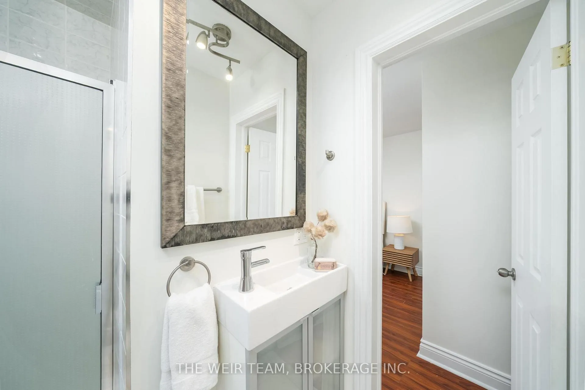 Photo 15 of 10 Eldon Avenue, Toronto, Crescent Town — HOMEH