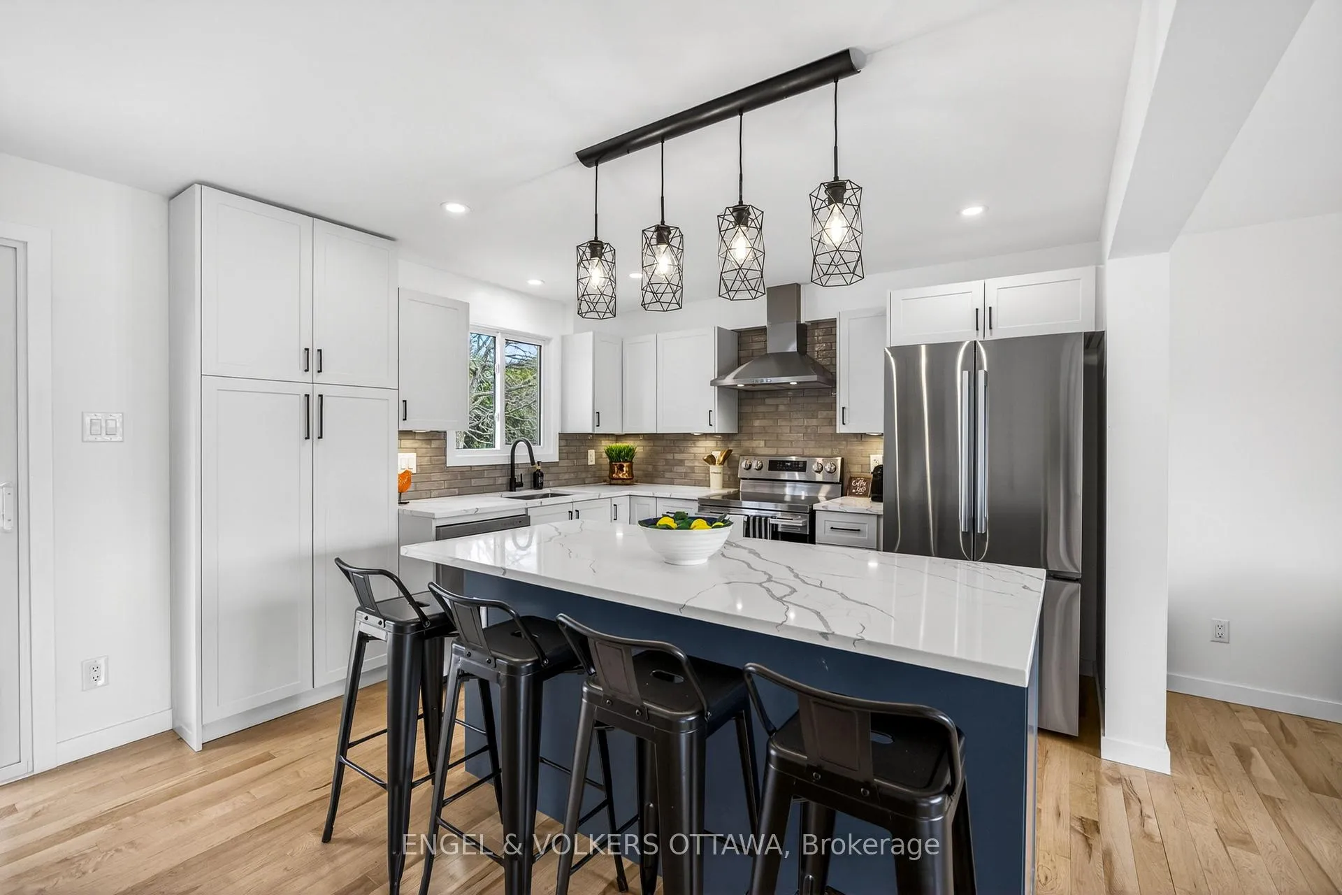 Photo 7 of 44 Carol Crescent, Smiths Falls — HOMEH