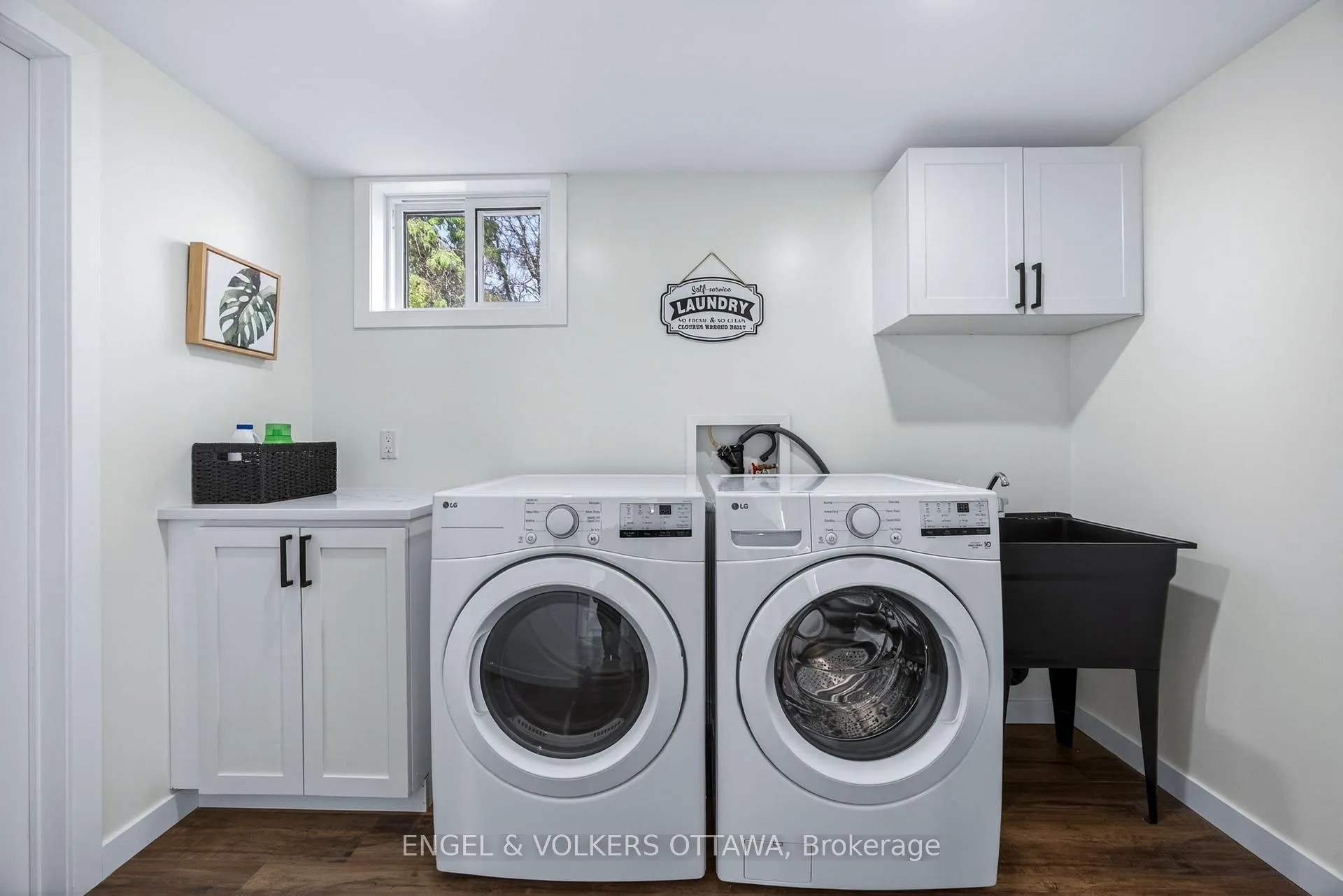 Photo 21 of 44 Carol Crescent, Smiths Falls — HOMEH