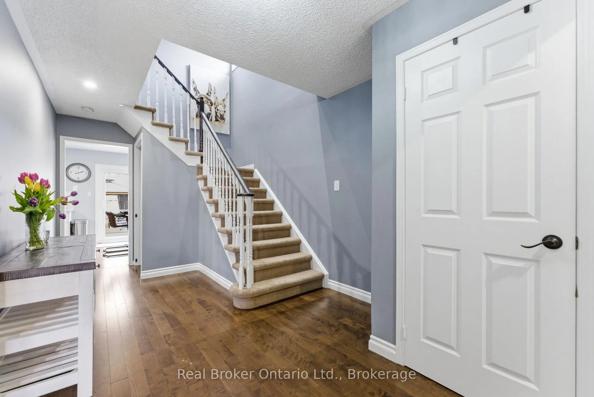 Photo 10 of 635 Amelia Crescent, Burlington, Appleby — HOMEH