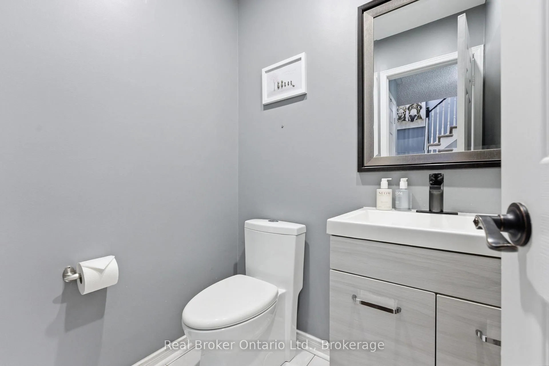 Photo 12 of 635 Amelia Crescent, Burlington, Appleby — HOMEH