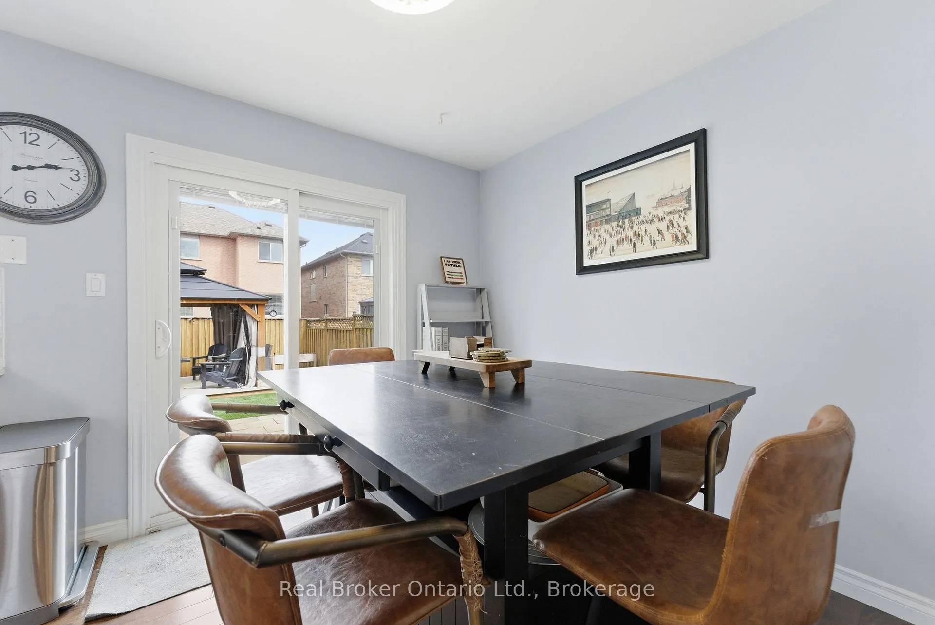 Photo 17 of 635 Amelia Crescent, Burlington, Appleby — HOMEH