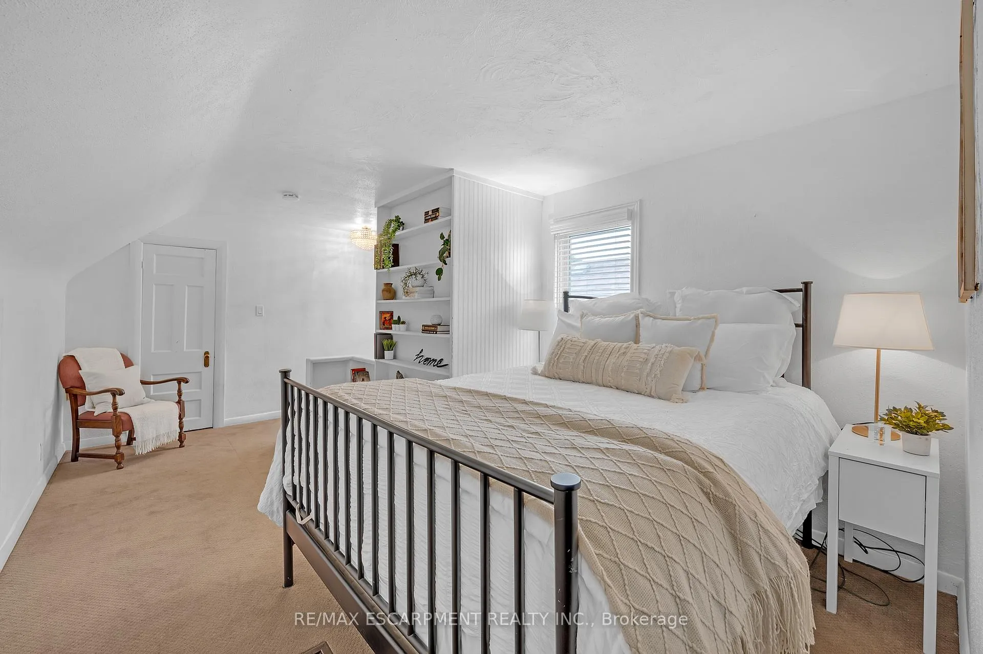 Photo 19 of 226 Balsam Avenue S, Hamilton, Blakeley — HOMEH