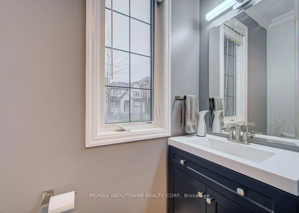 Photo 16 of 178 Cherryhurst Road, Oakville, Glenorchy — HOMEH