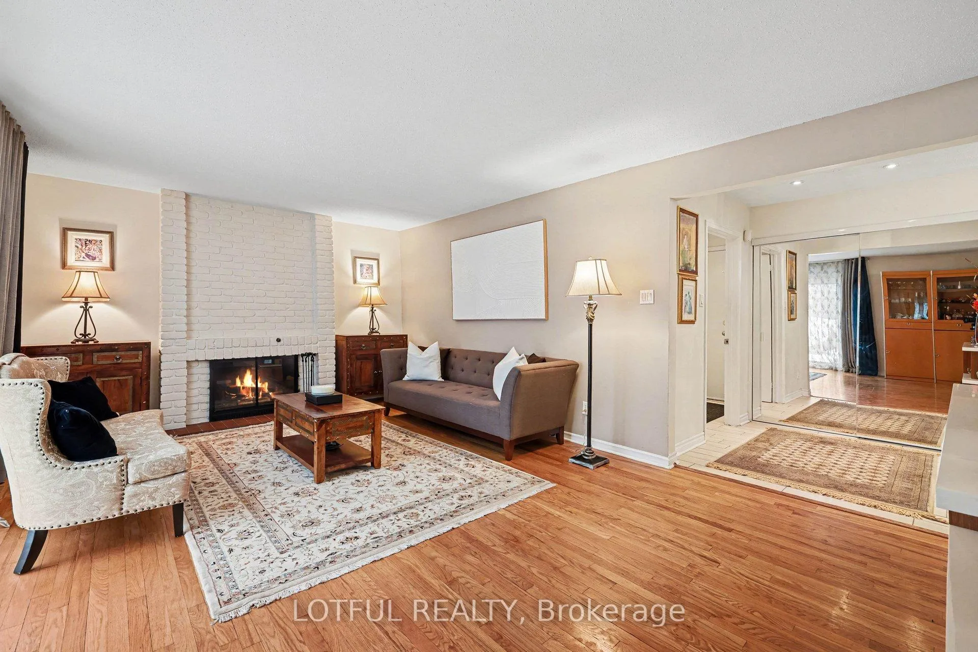 Photo 15 of 41 Pattermead Crescent, Ottawa, Hunt Club/Western Community — HOMEH