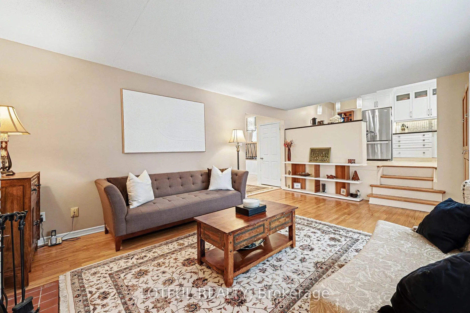 Photo 17 of 41 Pattermead Crescent, Ottawa, Hunt Club/Western Community — HOMEH