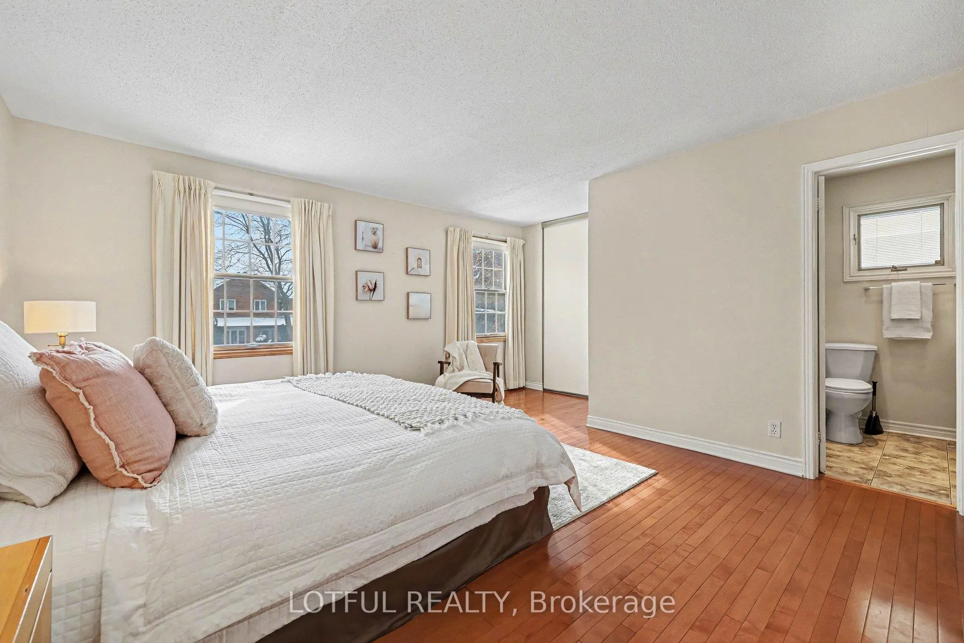 Photo 21 of 41 Pattermead Crescent, Ottawa, Hunt Club/Western Community — HOMEH