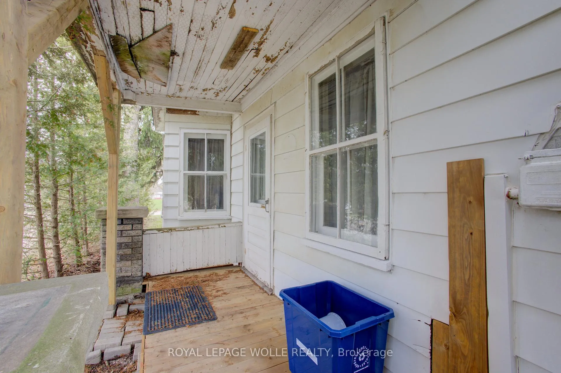 Photo 13 of 1408 Bridge Street S, Wilmot — HOMEH