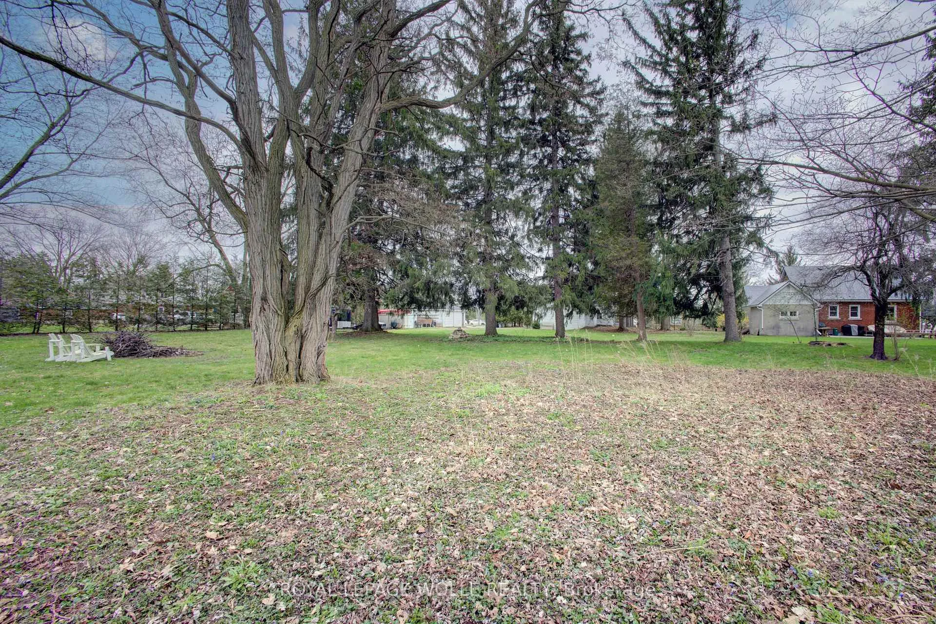 Photo 22 of 1408 Bridge Street S, Wilmot — HOMEH