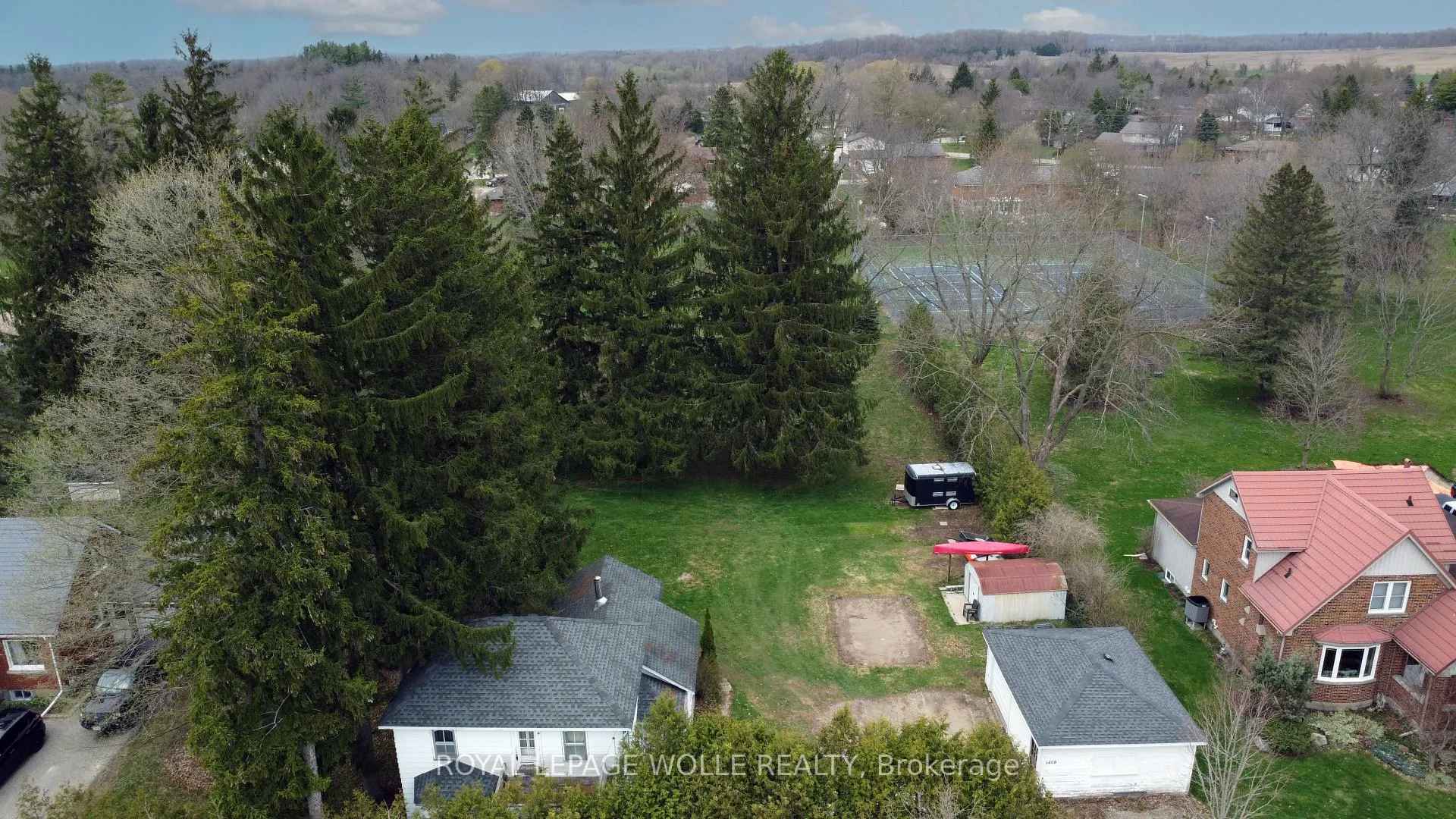 Photo 29 of 1408 Bridge Street S, Wilmot — HOMEH