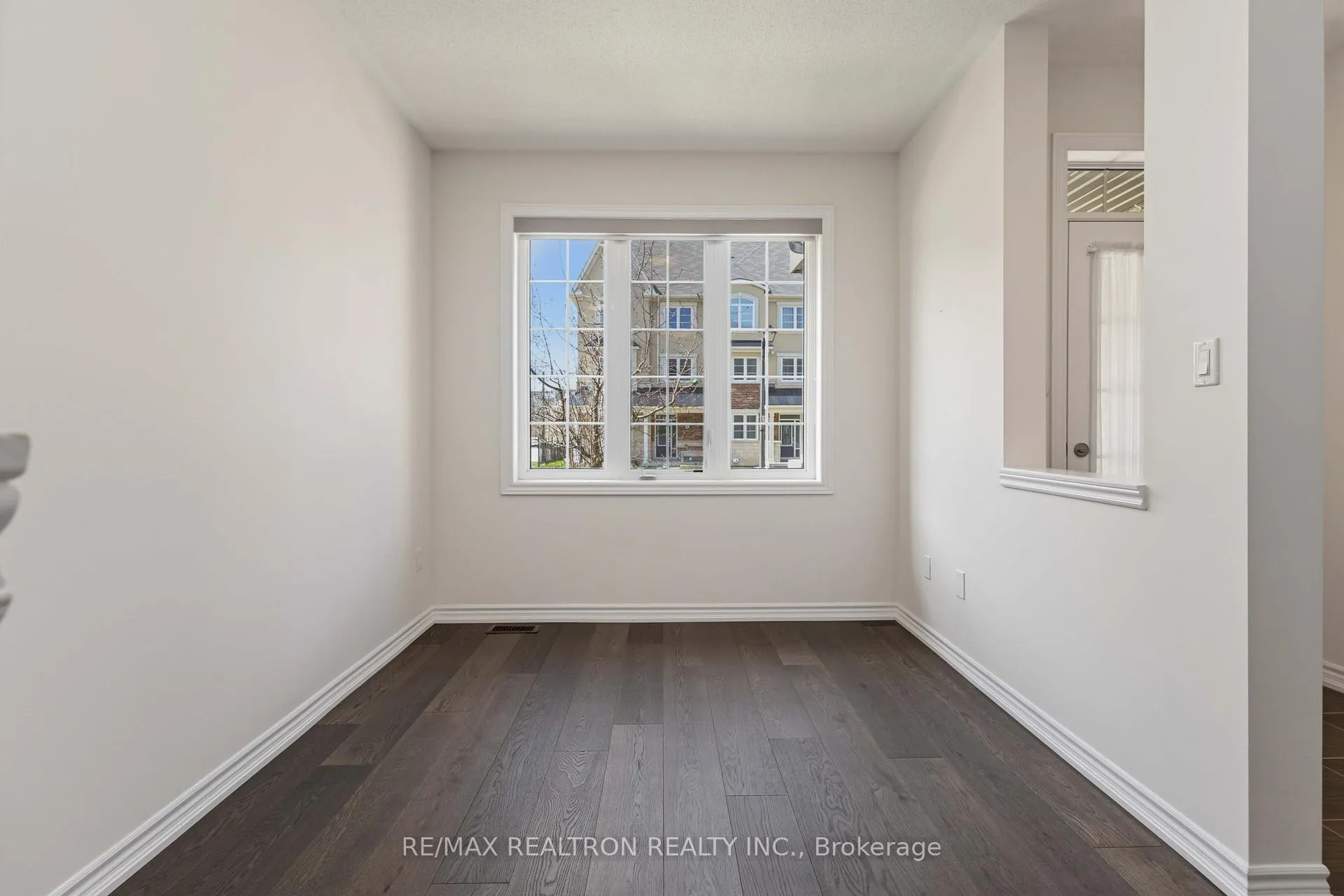 Photo 5 of 89 Cornell Centre Boulevard, Markham, Cornell — HOMEH