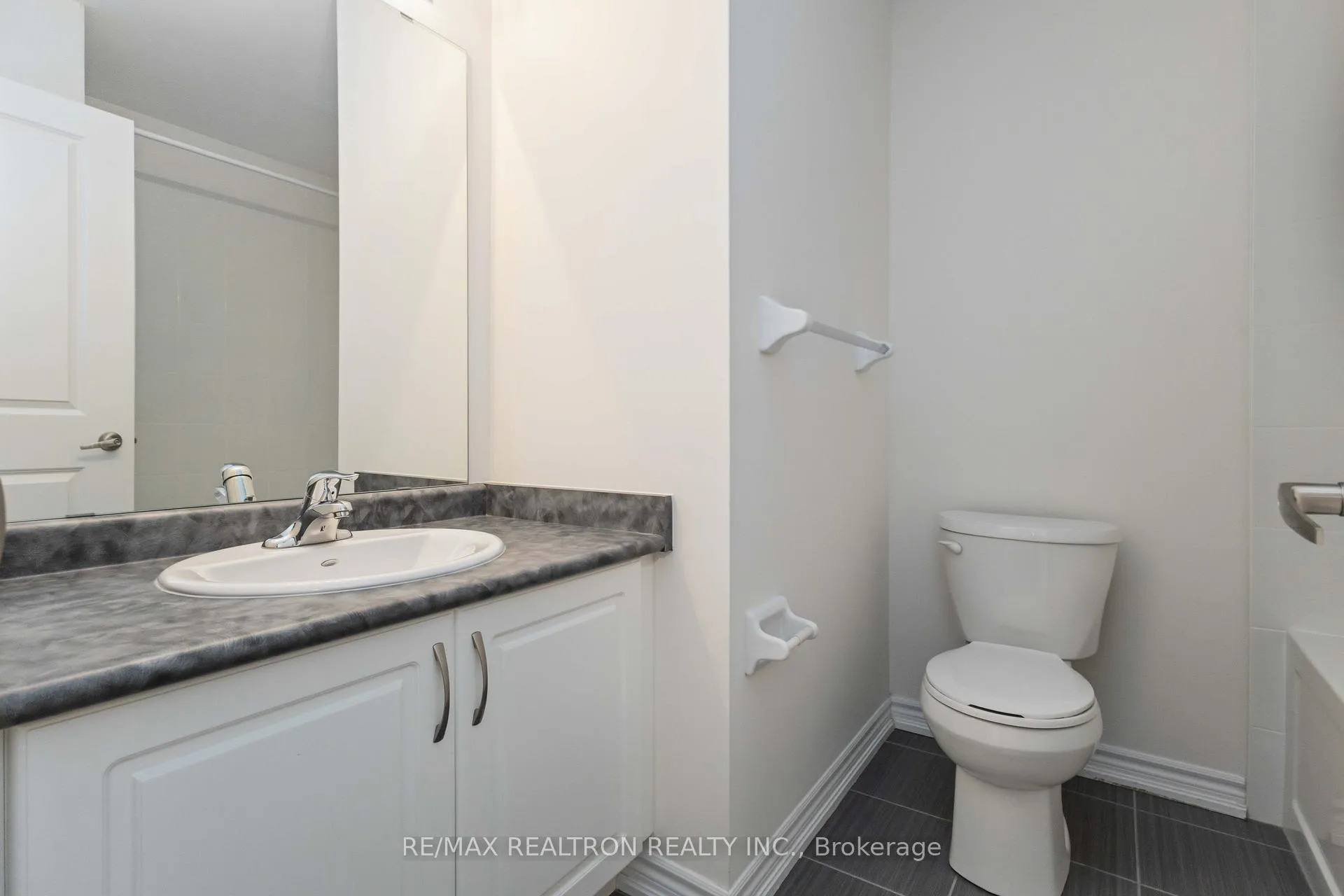 Photo 27 of 89 Cornell Centre Boulevard, Markham, Cornell — HOMEH