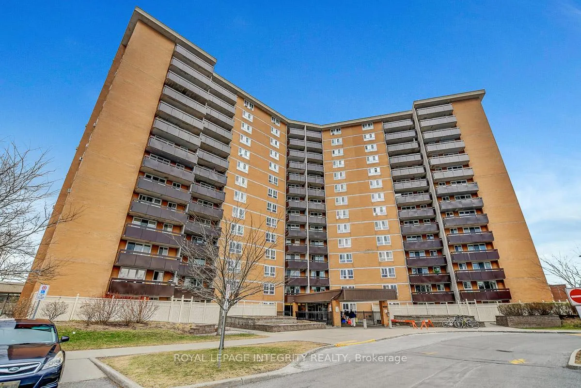 Photo 1 of Unit 206, 2000 Jasmine Crescent, Ottawa, Beacon Hill South — HOMEH