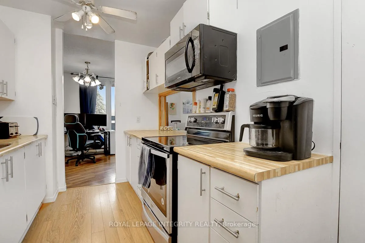 Photo 15 of Unit 206, 2000 Jasmine Crescent, Ottawa, Beacon Hill South — HOMEH