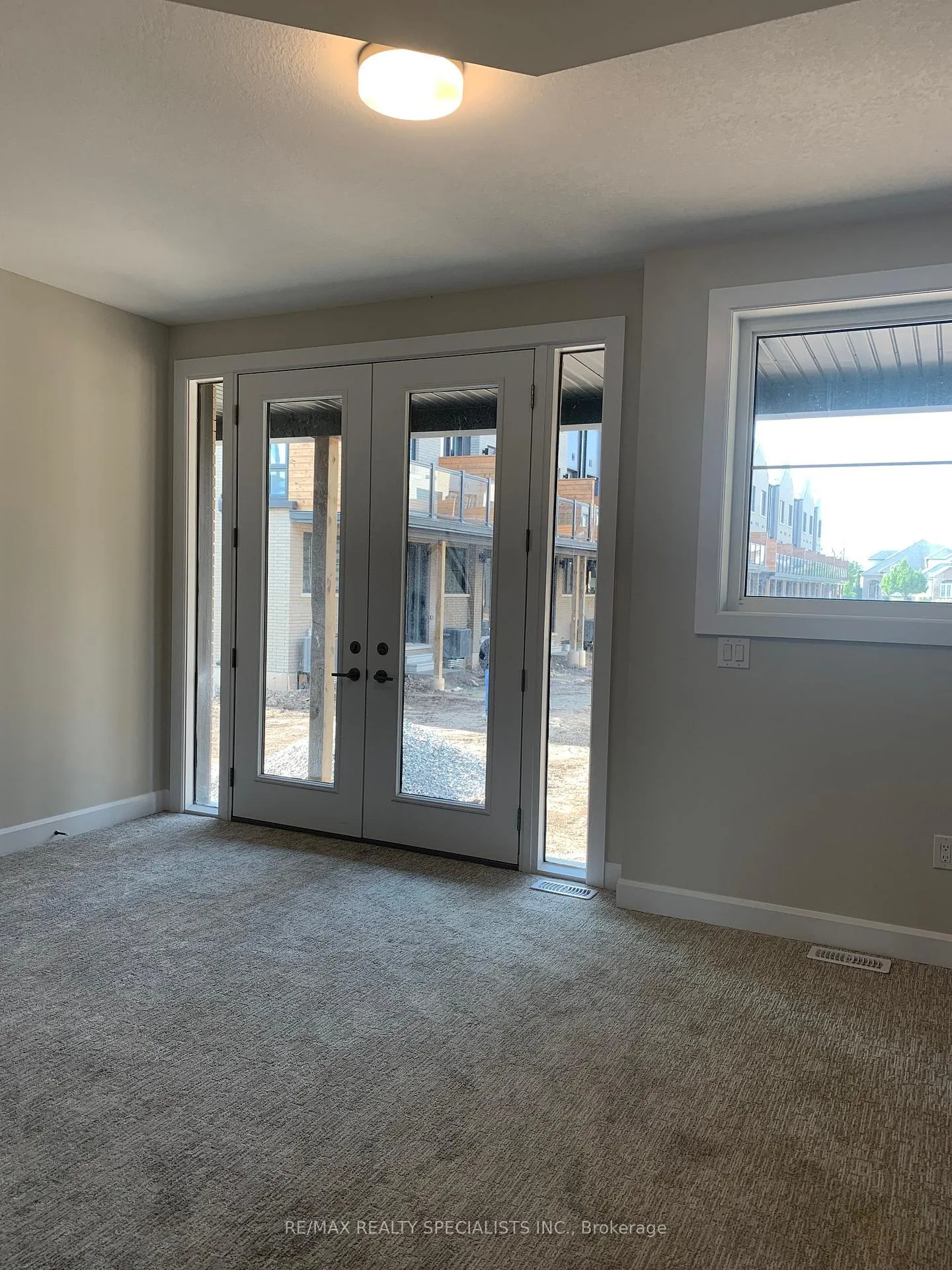 Photo 8 of Unit 51, 2273 Turnberry Road, Burlington, Rose — HOMEH