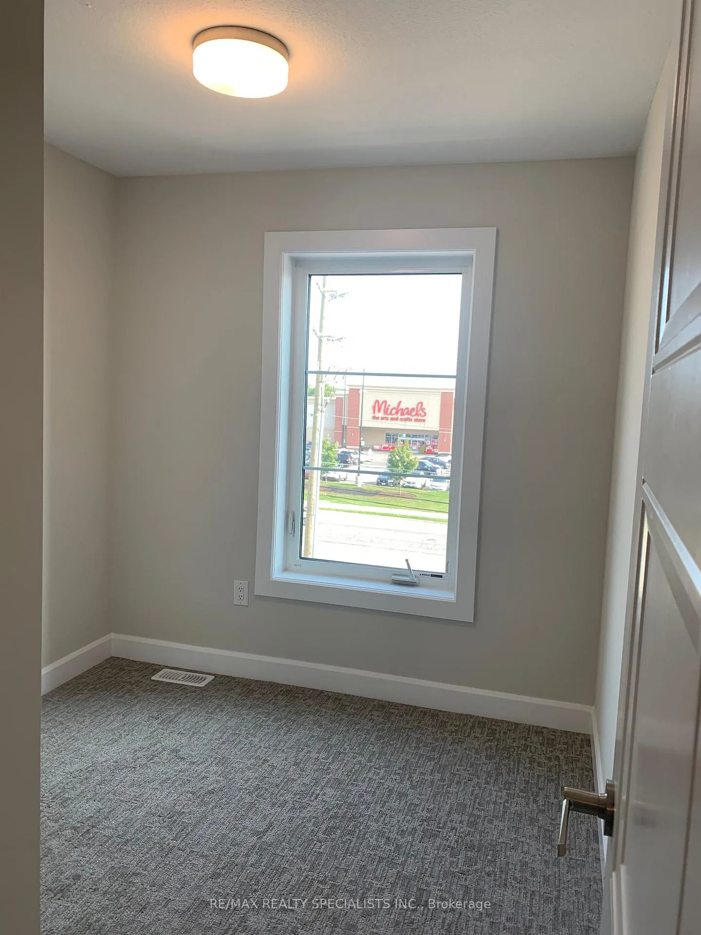 Photo 17 of Unit 51, 2273 Turnberry Road, Burlington, Rose — HOMEH