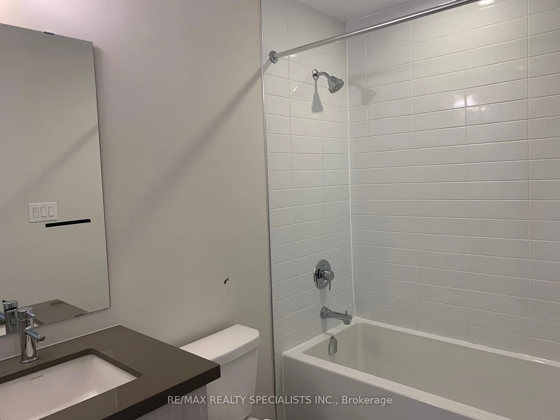 Photo 19 of Unit 51, 2273 Turnberry Road, Burlington, Rose — HOMEH