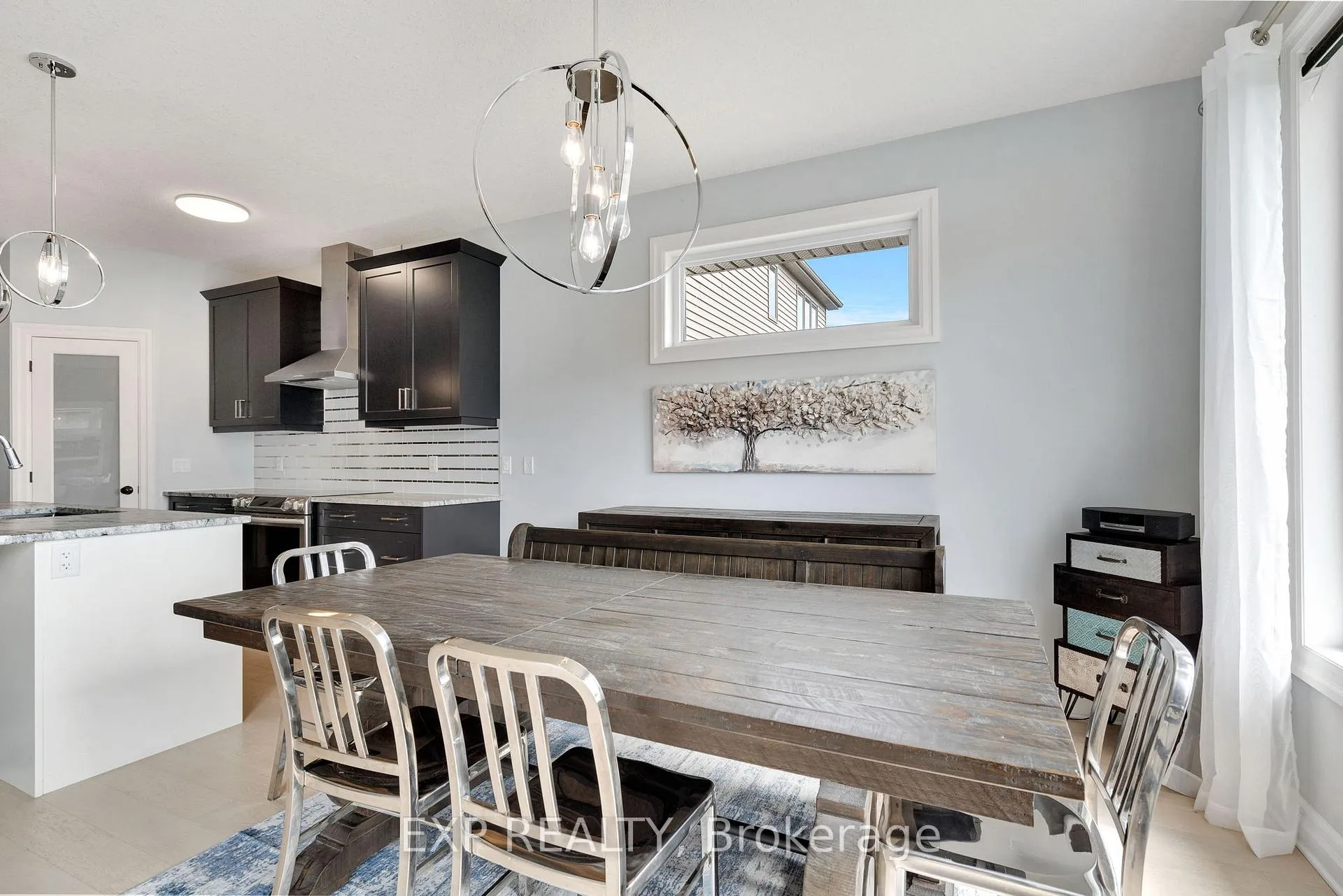 Photo 17 of 493 Bennett Crescent, Strathroy-Caradoc, Mount Brydges — HOMEH