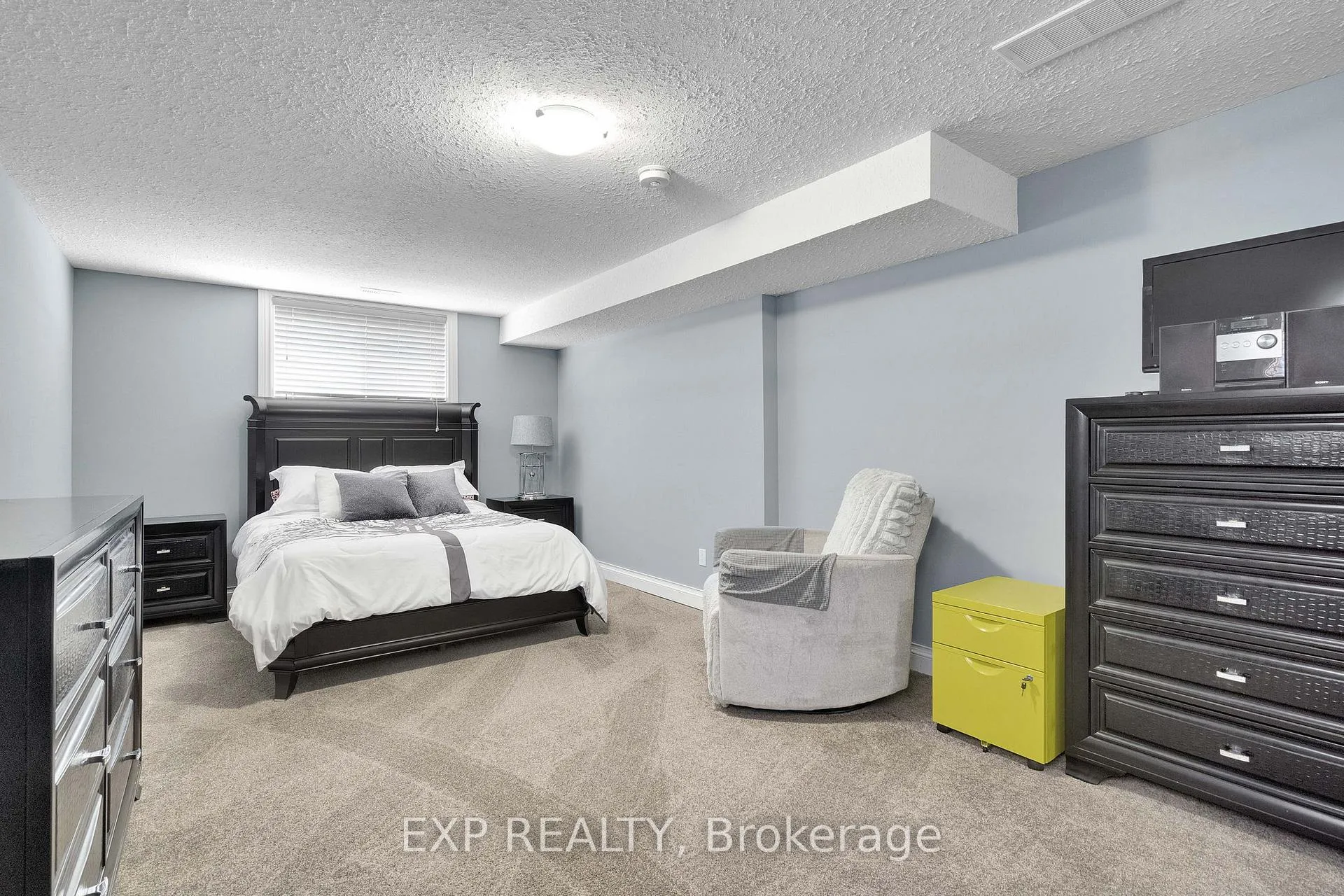 Photo 31 of 493 Bennett Crescent, Strathroy-Caradoc, Mount Brydges — HOMEH