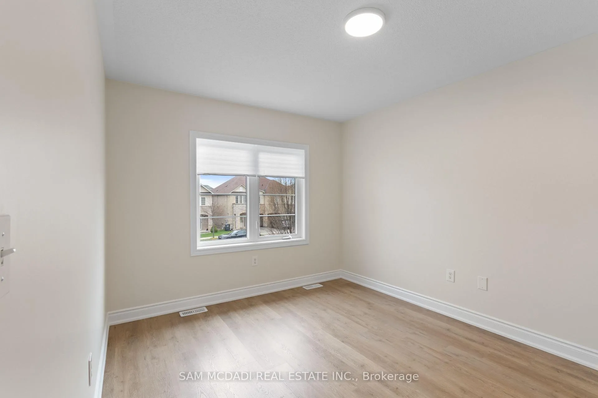 Photo 23 of 4235 Thomas Alton Boulevard, Burlington, Alton — HOMEH