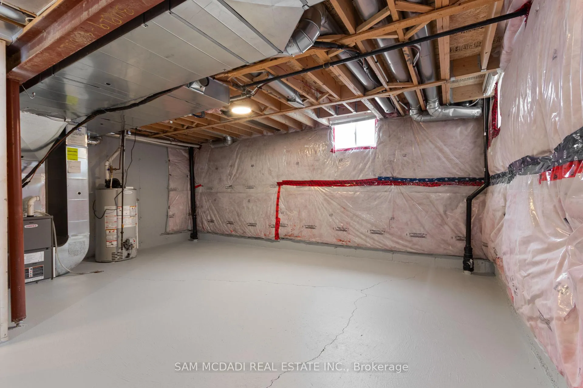 Photo 26 of 4235 Thomas Alton Boulevard, Burlington, Alton — HOMEH
