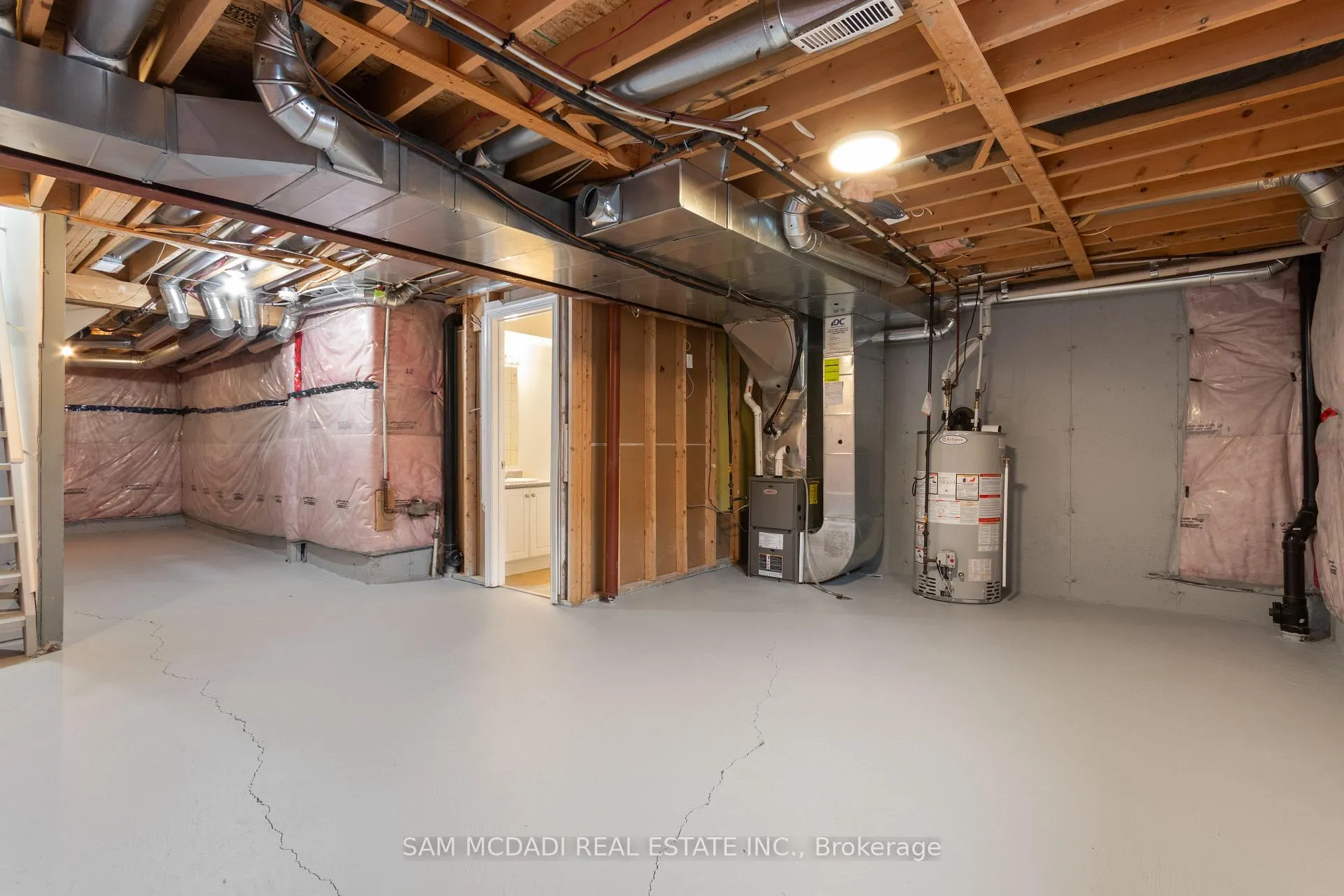 Photo 27 of 4235 Thomas Alton Boulevard, Burlington, Alton — HOMEH