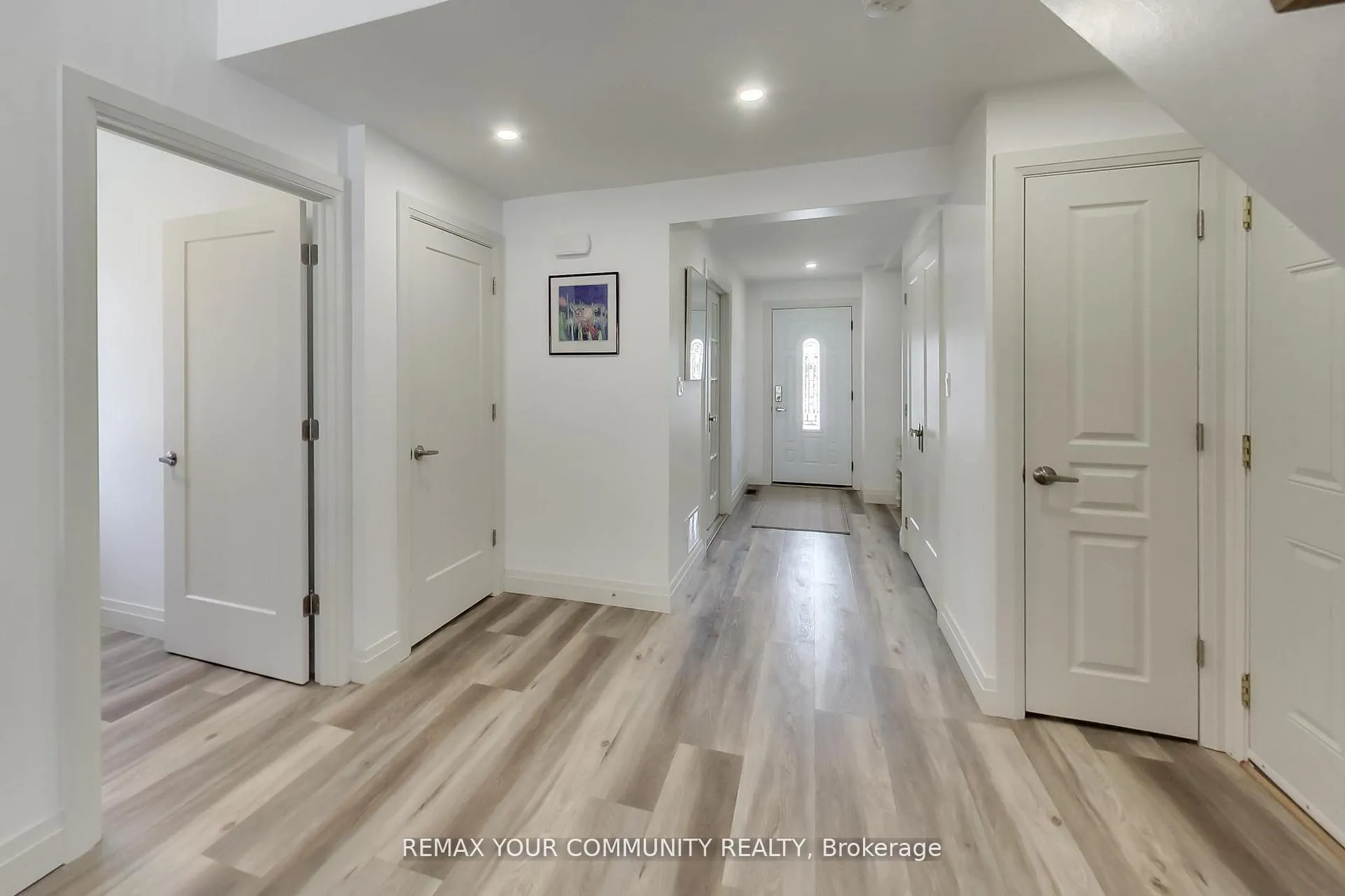 Photo 6 of 826 Adams Road, Innisfil, Alcona — HOMEH