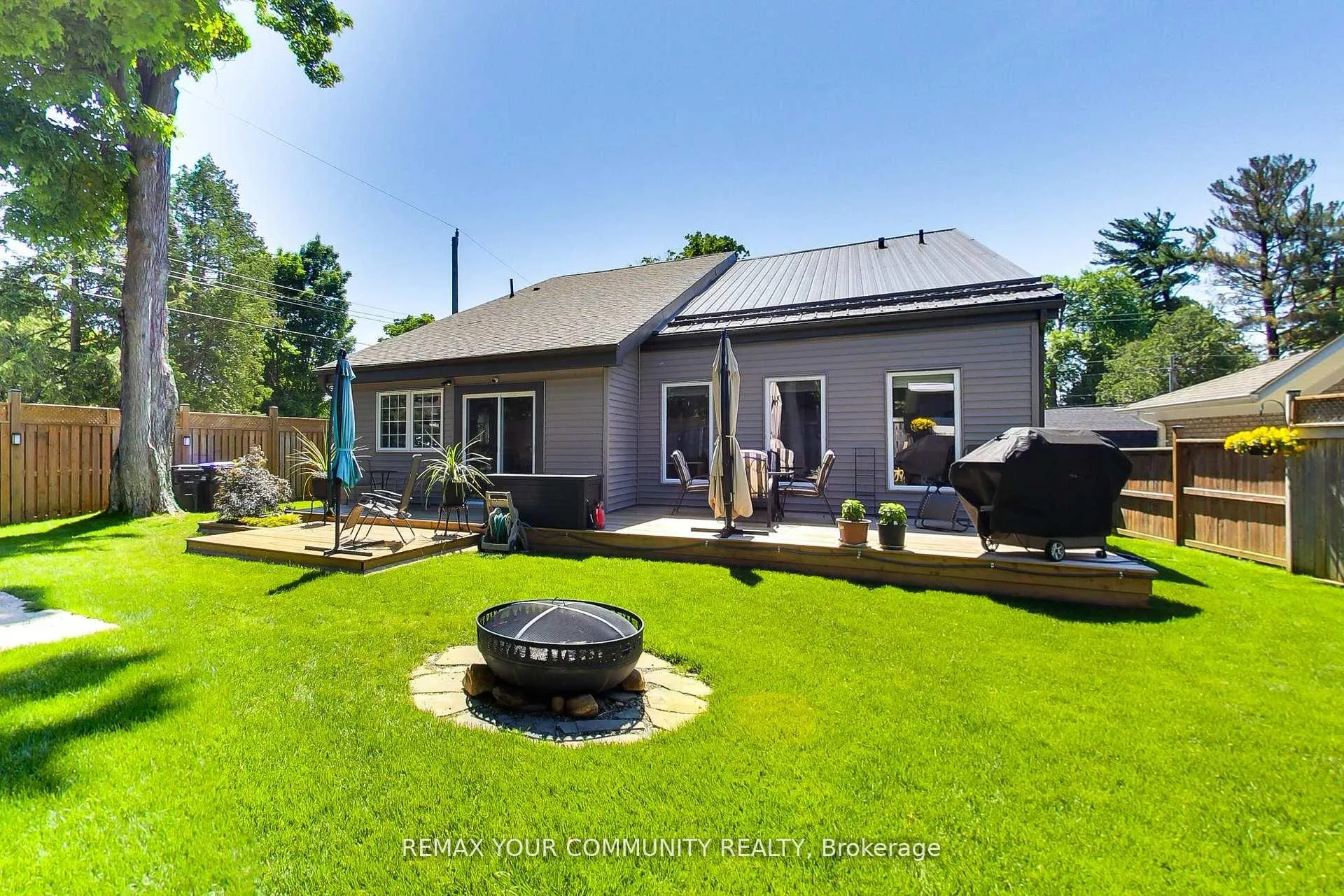 Photo 39 of 826 Adams Road, Innisfil, Alcona — HOMEH