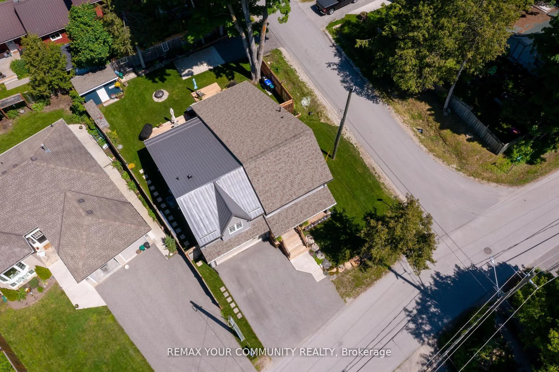 Photo 45 of 826 Adams Road, Innisfil, Alcona — HOMEH