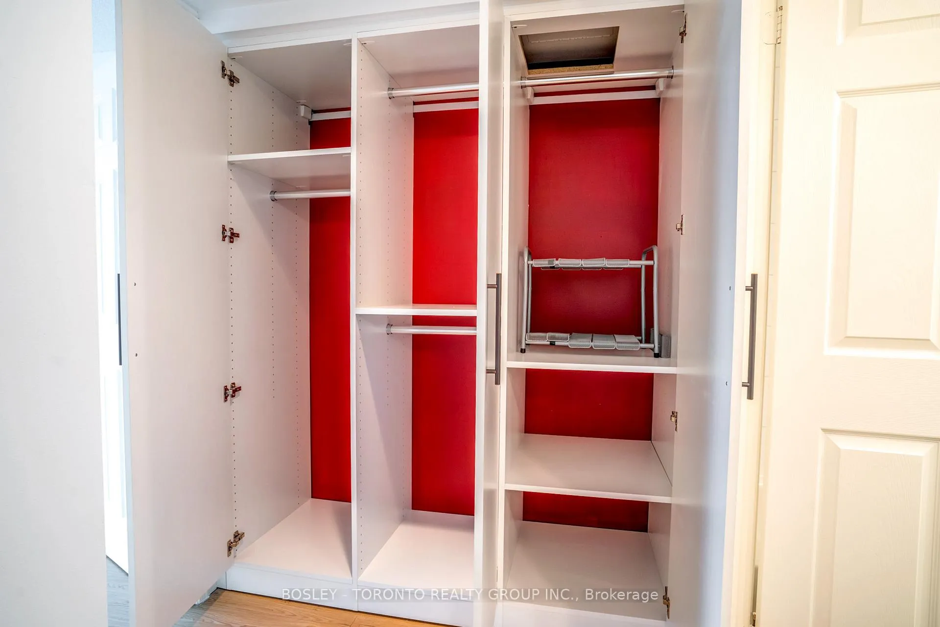 Photo 4 of Unit 504, 109 Front Street E, Toronto, Waterfront Communities — HOMEH