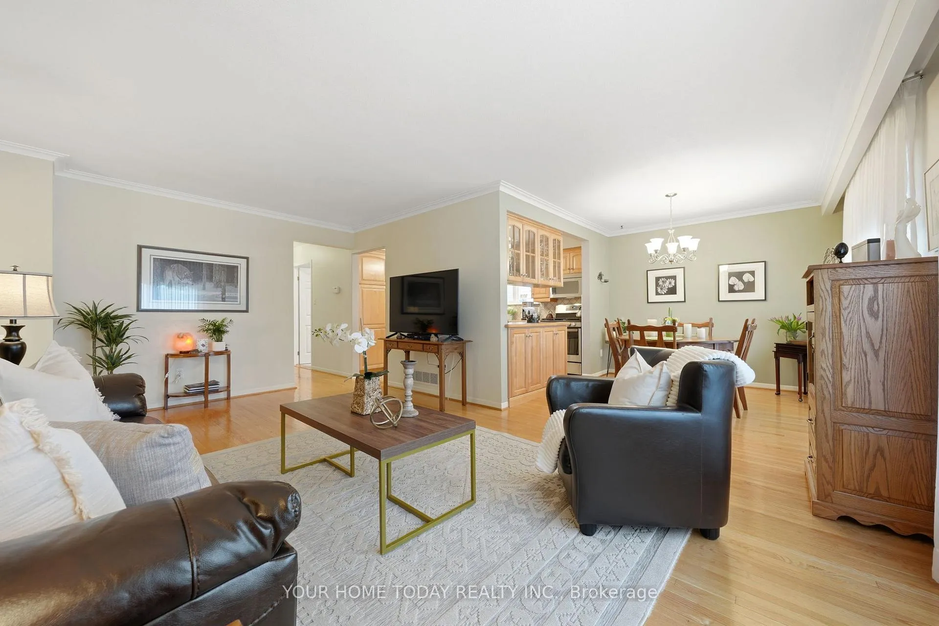 Photo 9 of 51 Faludon Drive, Halton Hills, Georgetown — HOMEH