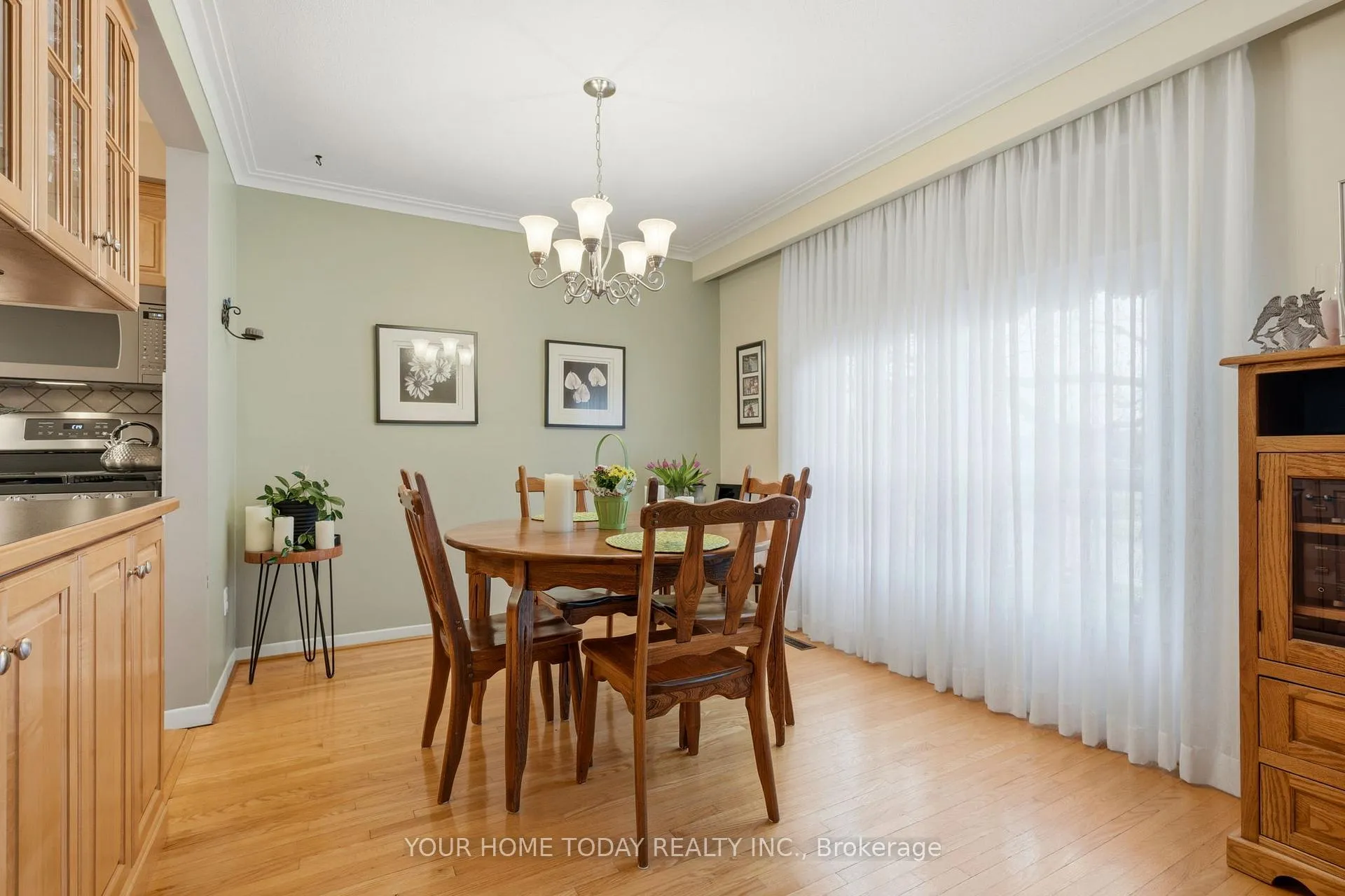 Photo 14 of 51 Faludon Drive, Halton Hills, Georgetown — HOMEH