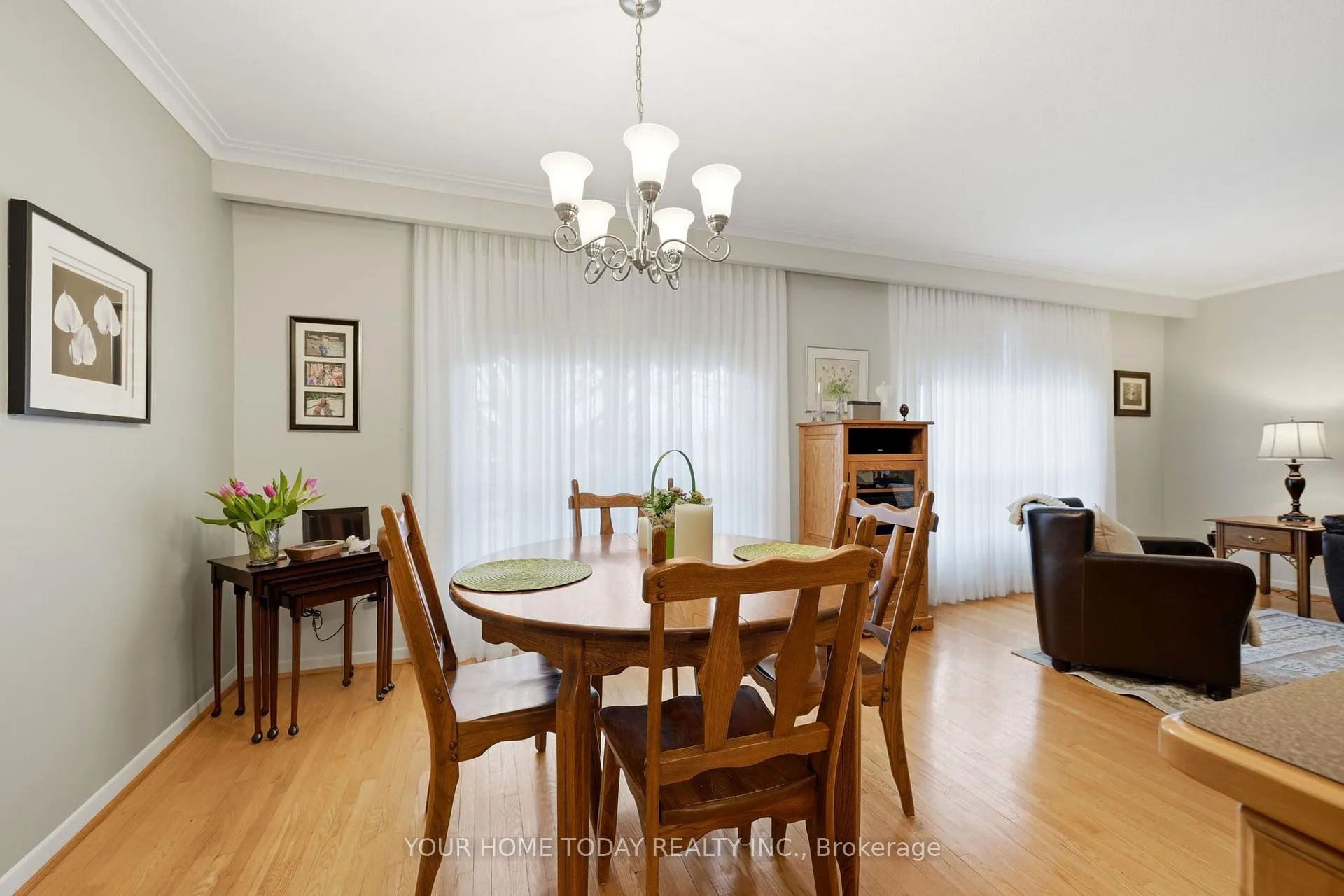 Photo 16 of 51 Faludon Drive, Halton Hills, Georgetown — HOMEH