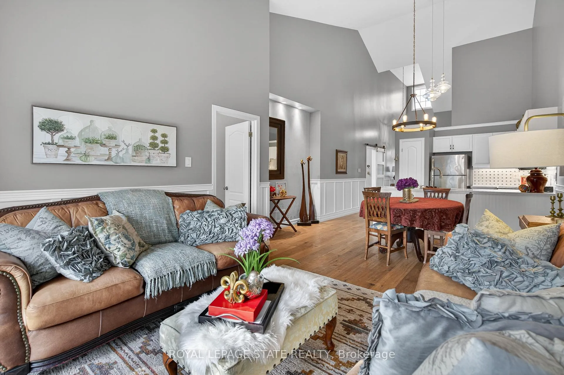Photo 20 of Unit 9, 212 Stonehenge Drive, Hamilton, Meadowlands — HOMEH