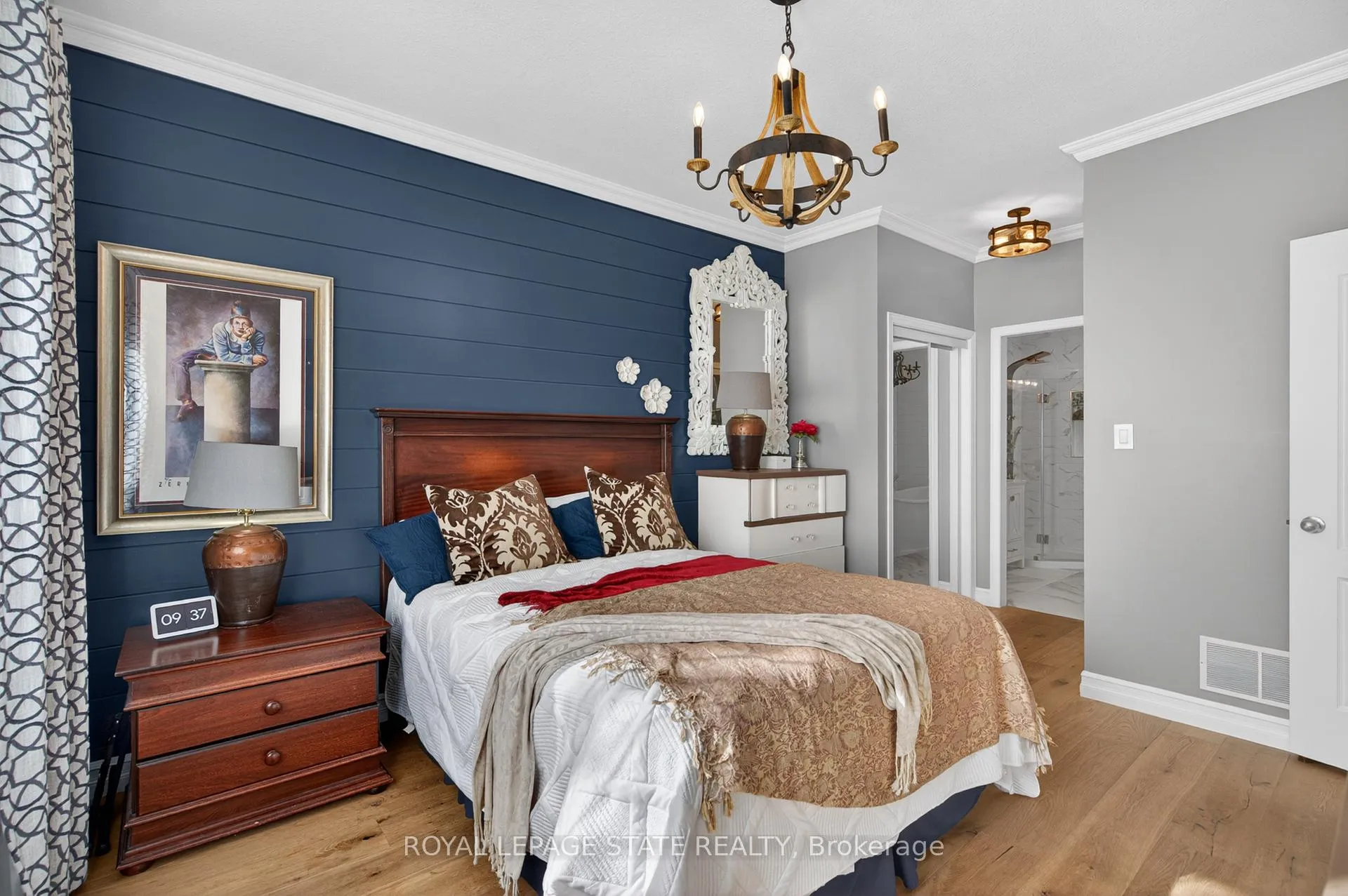 Photo 24 of Unit 9, 212 Stonehenge Drive, Hamilton, Meadowlands — HOMEH