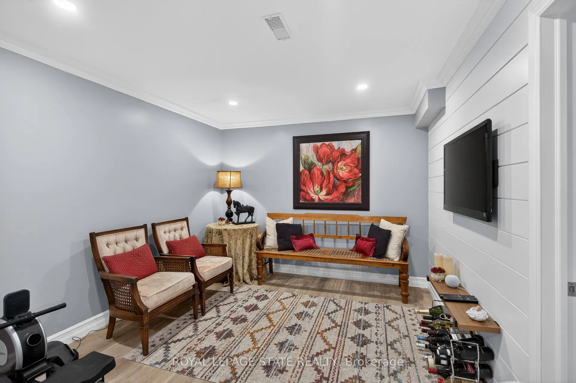 Photo 36 of Unit 9, 212 Stonehenge Drive, Hamilton, Meadowlands — HOMEH