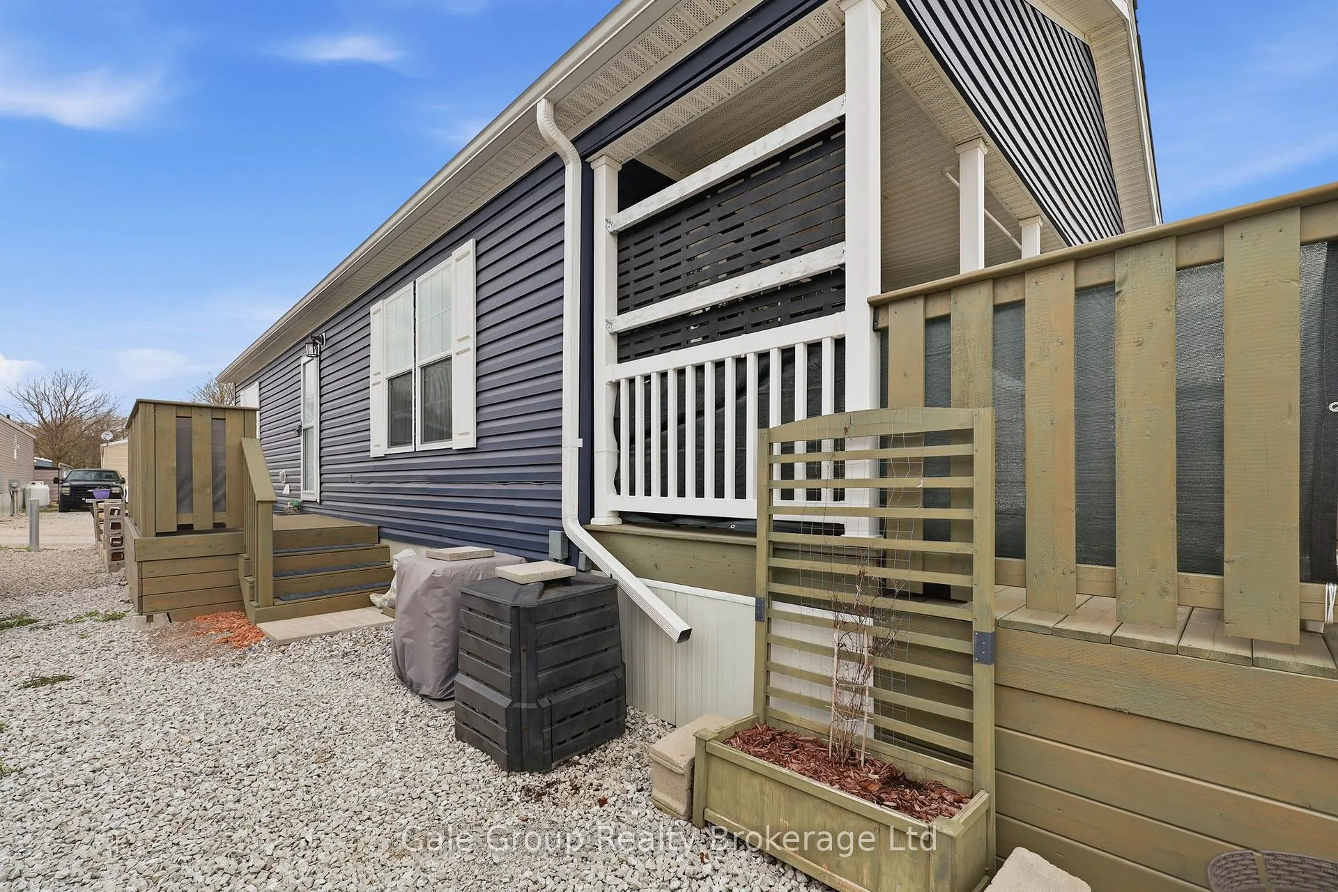 Photo 5 of Unit 635, 99 Fourth Conc Road, Brockton — HOMEH