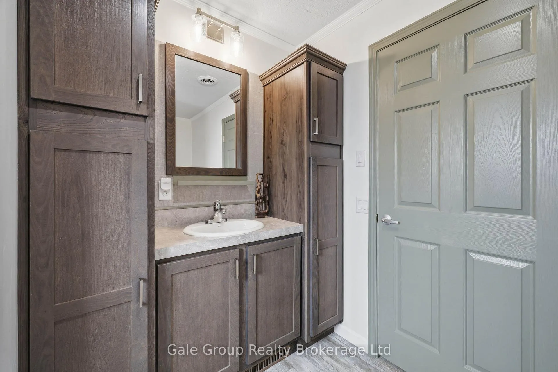 Photo 26 of Unit 635, 99 Fourth Conc Road, Brockton — HOMEH
