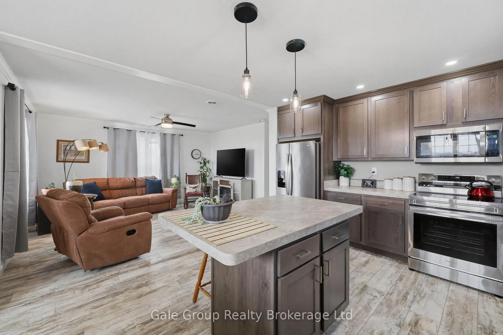 Photo 18 of Unit 635, 99 Fourth Conc Road, Brockton — HOMEH
