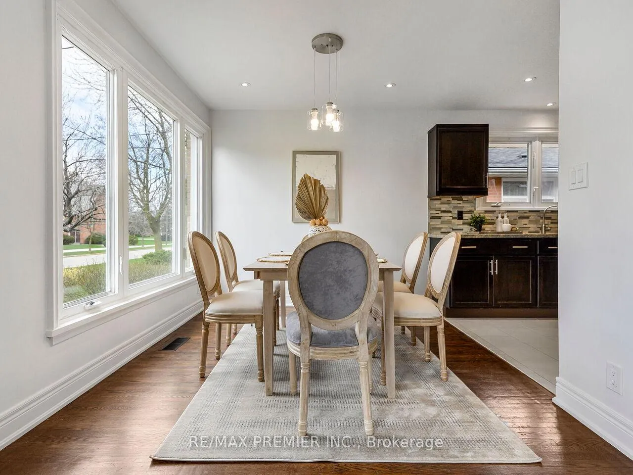 Photo 11 of 9 Templar Drive, Etobicoke, Kingsview Village-The Westway — HOMEH