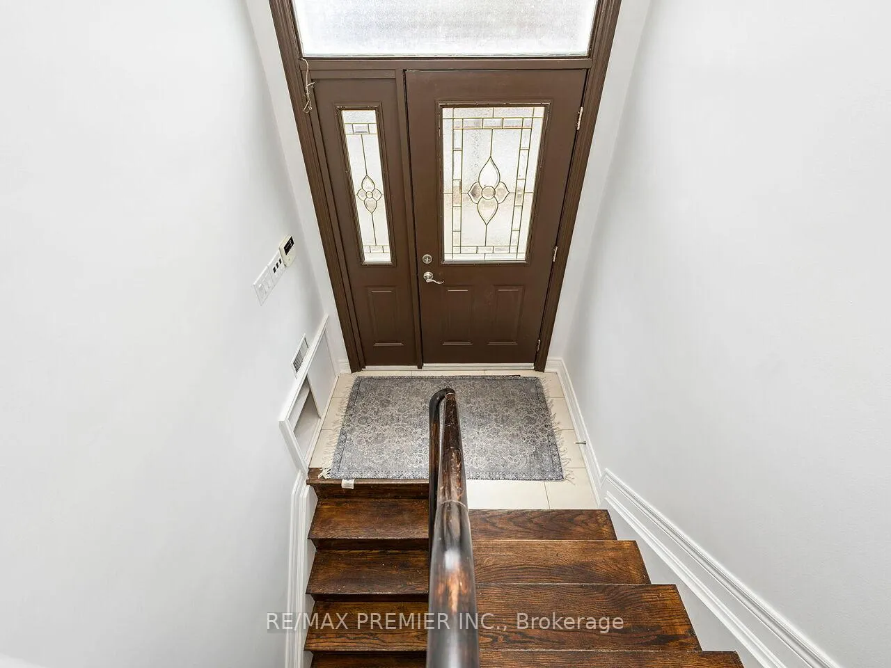 Photo 27 of 9 Templar Drive, Etobicoke, Kingsview Village-The Westway — HOMEH